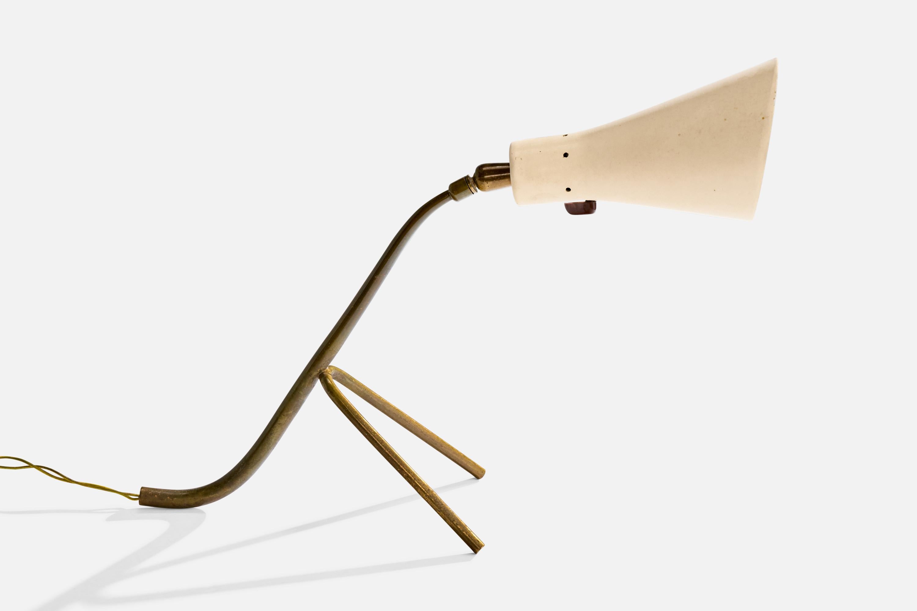 Italian Designer, Table Lamp, Brass, Metal, Italy, 1950s In Good Condition For Sale In High Point, NC