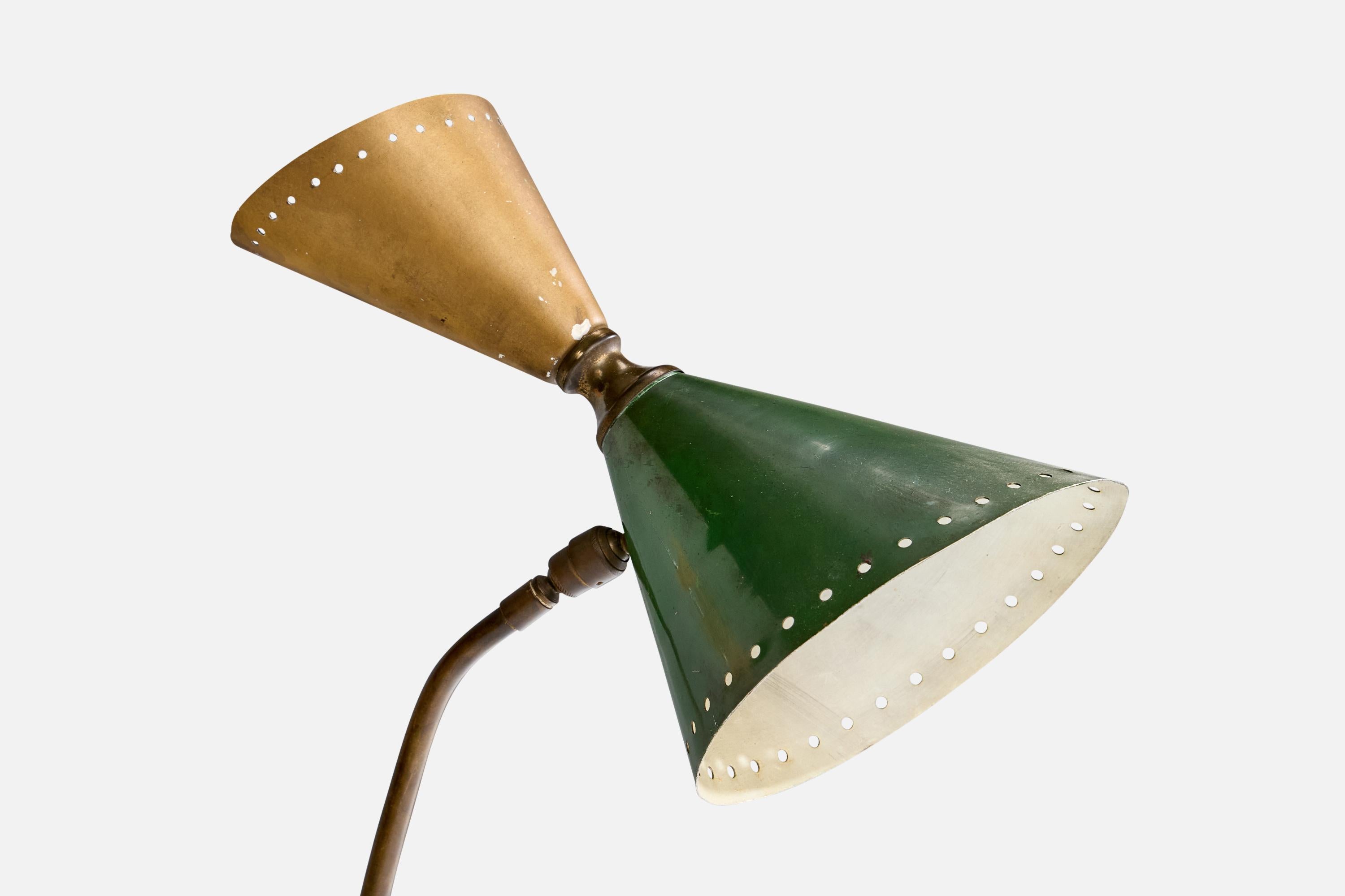 Italian Designer, Table Lamp, Brass, Metal, Italy, 1950s In Good Condition For Sale In High Point, NC