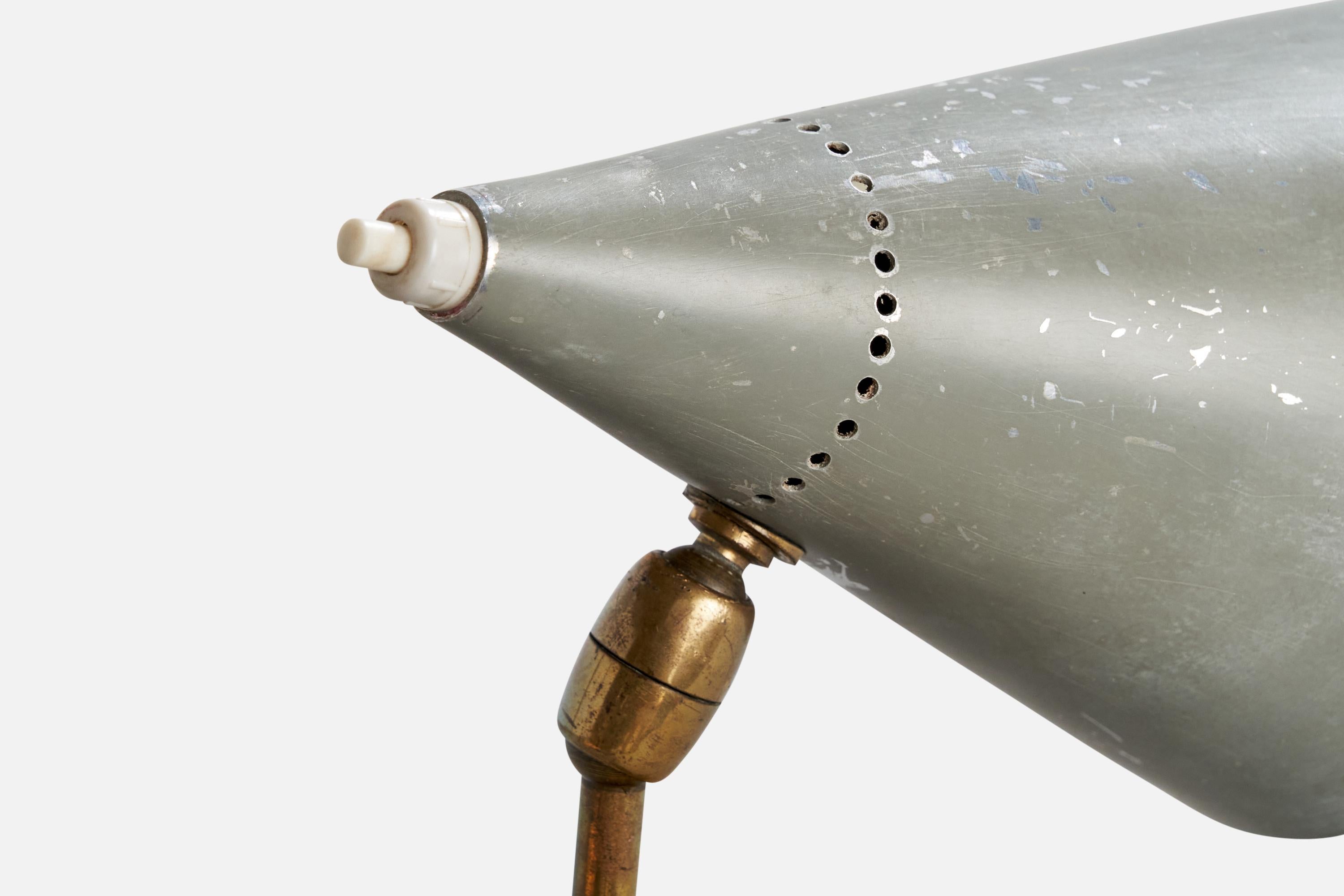 Mid-20th Century Italian Designer, Table Lamp, Brass, Metal, Italy, 1950s For Sale