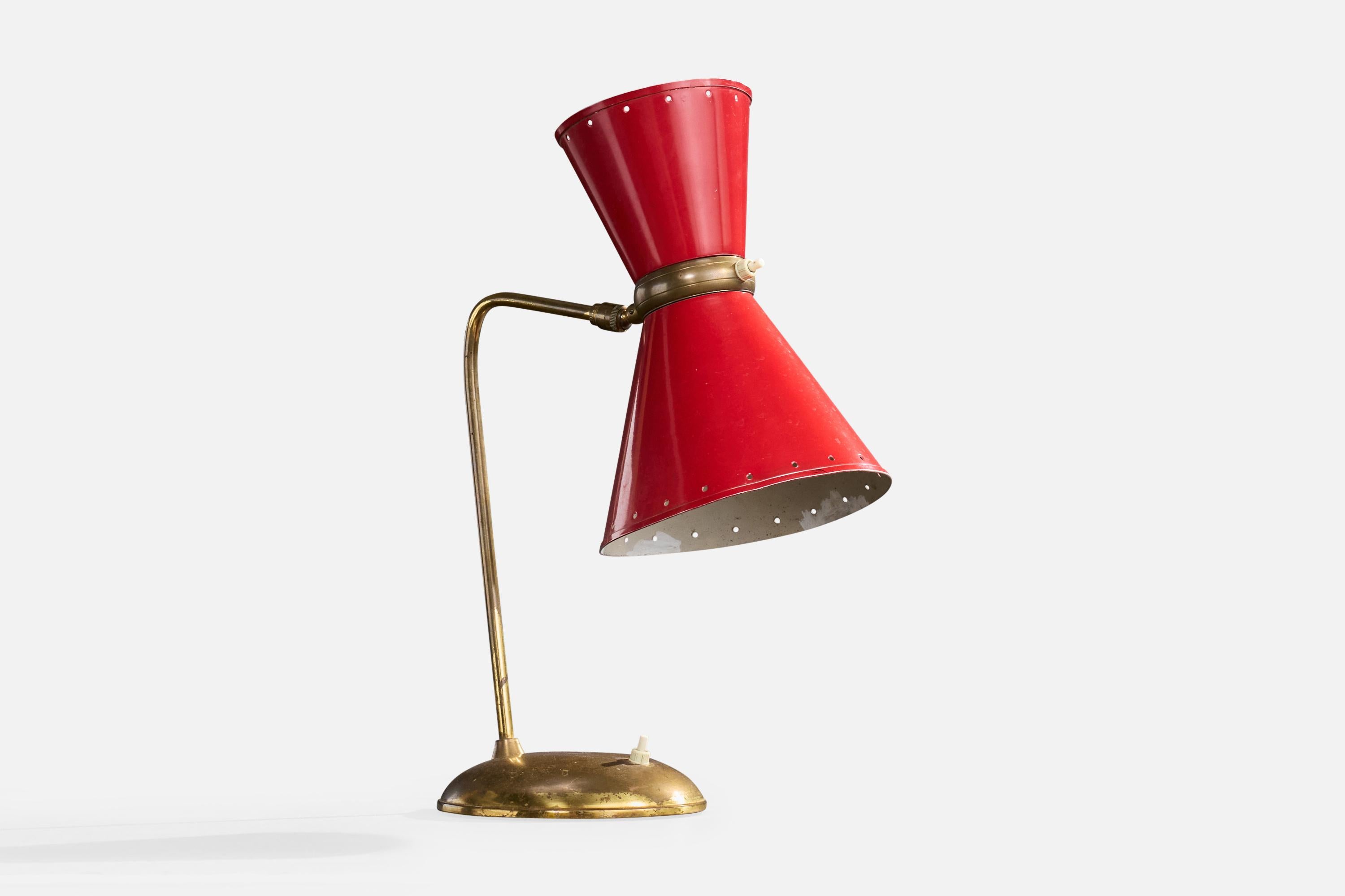 Diseñador italiano, Lámpara de mesa, Latón, Metal, Italia, Años 50 en Bueno estado para la venta en High Point, NC