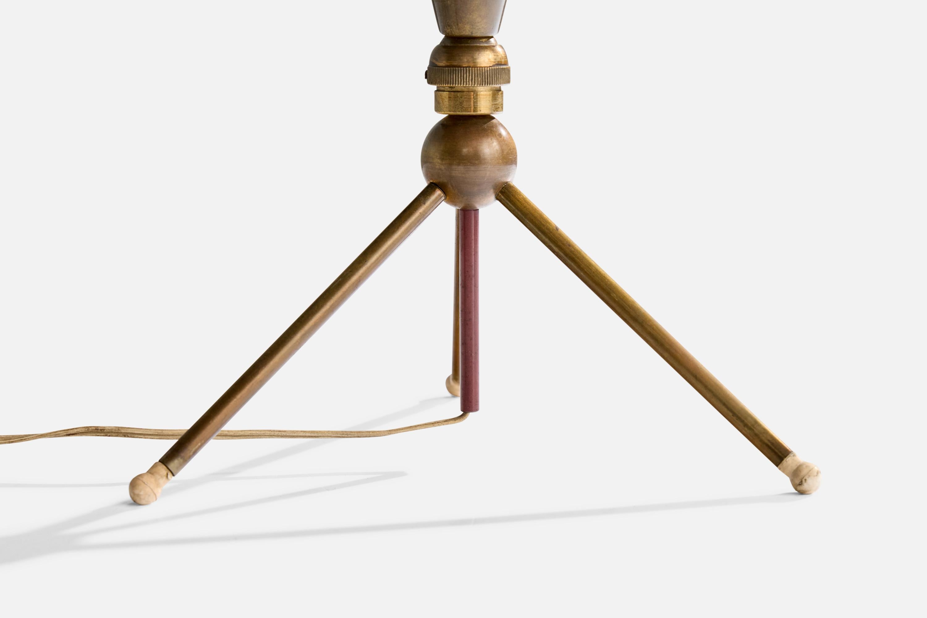 Italian Designer, Table Lamp, Brass, Metal, Italy, 1950s For Sale 2