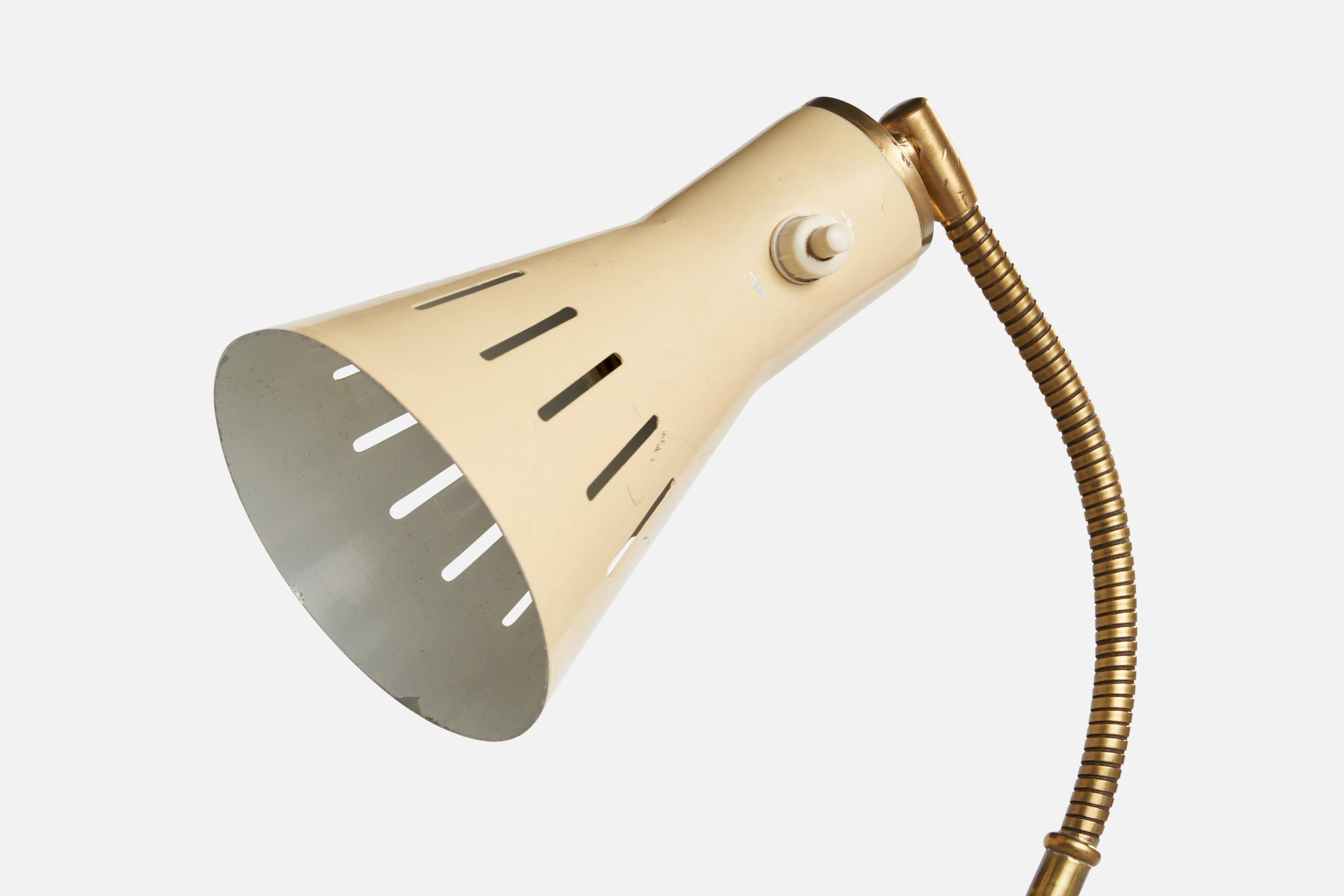 Italienische Designerin, Tischlampe, Messing, Metall, Marmor, Italien, 1950er Jahre (Mitte des 20. Jahrhunderts) im Angebot