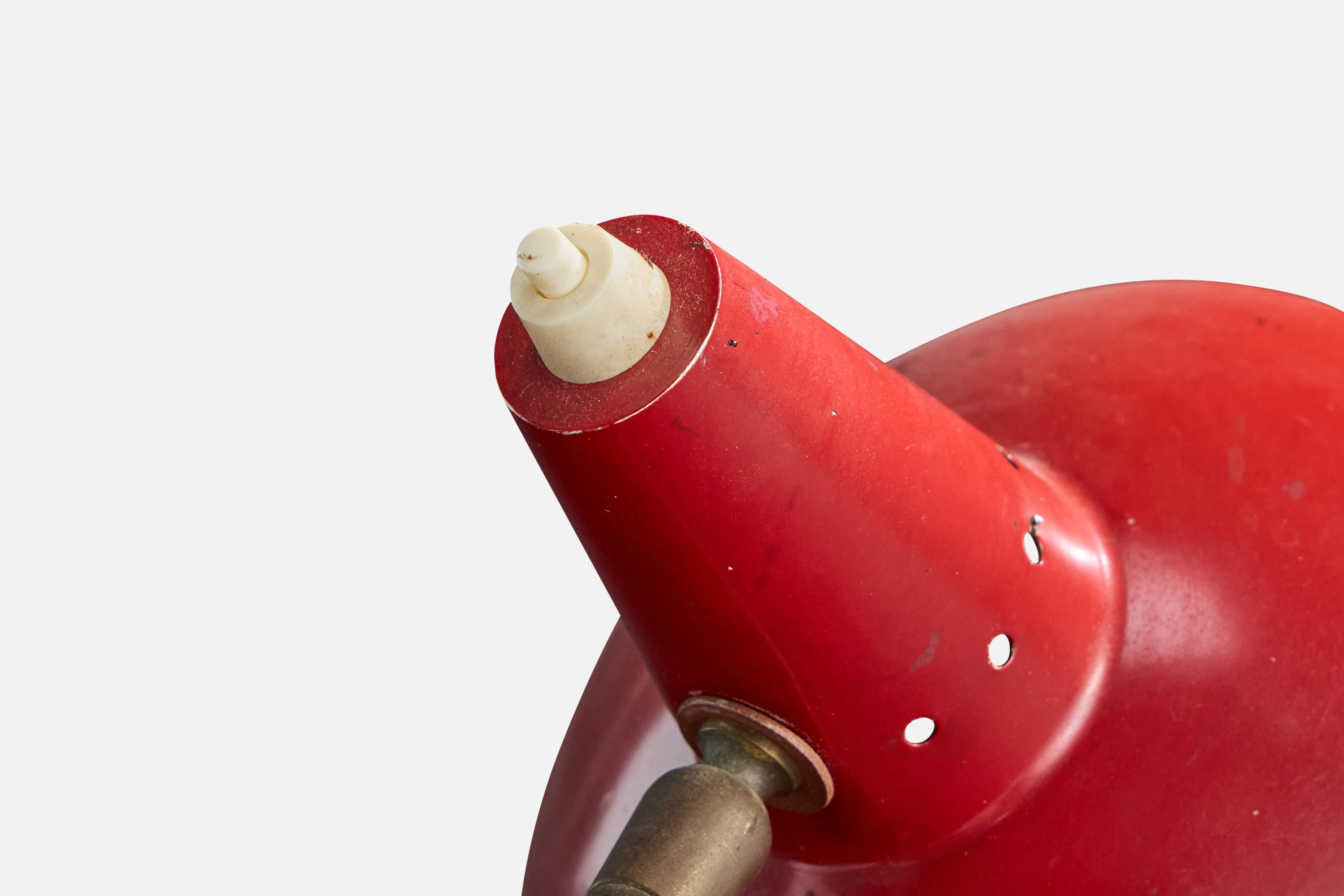 Designer italien, lampe de table, laiton, métal, caoutchouc, Italie, années 1950 en vente 4