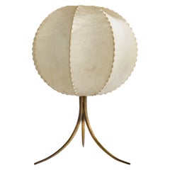 Designer italien, lampe de table, laiton, résine, Italie, années 1960