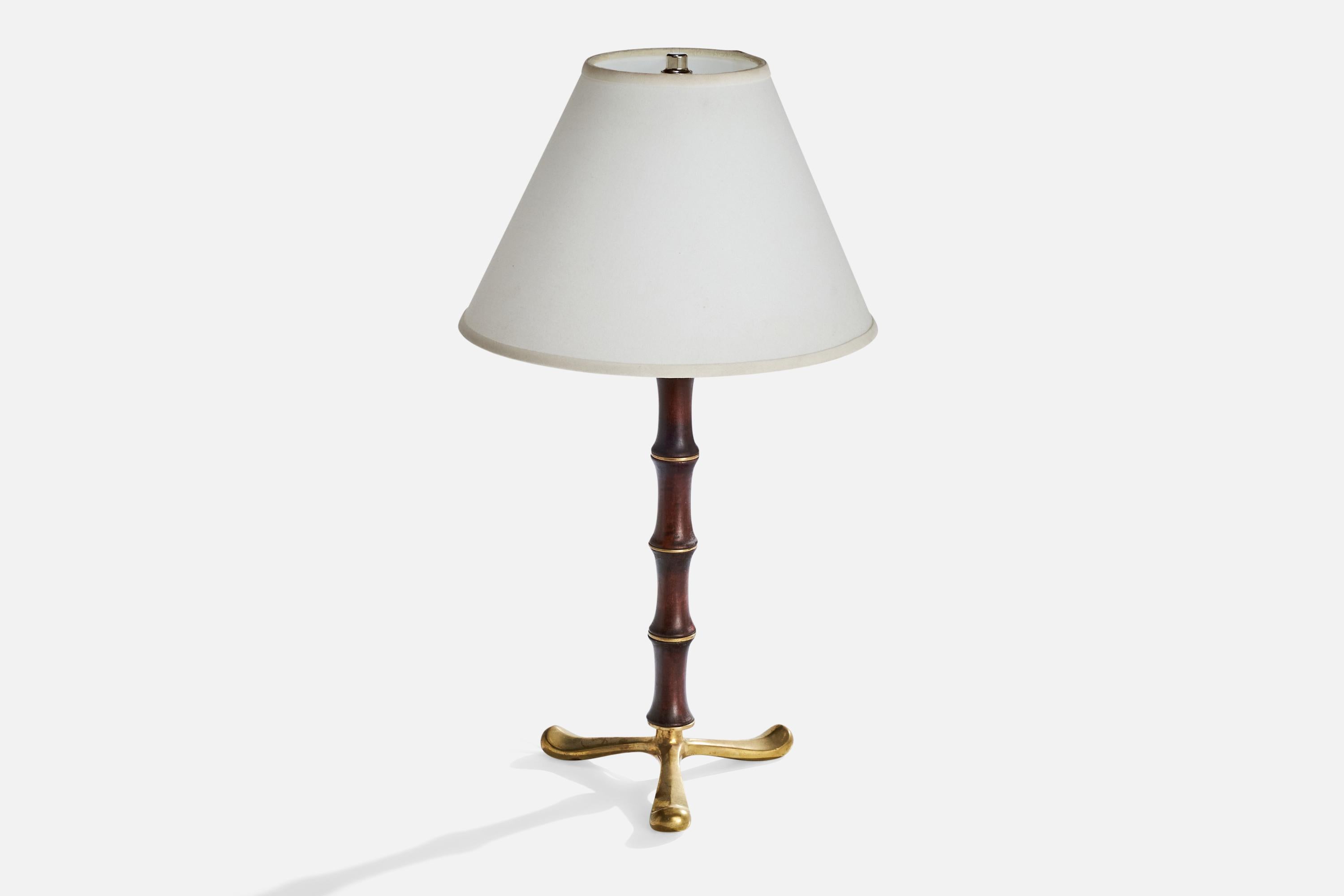 Italian Designer, Table Lamp, Brass, Wood, Italy, 1930s In Good Condition For Sale In High Point, NC