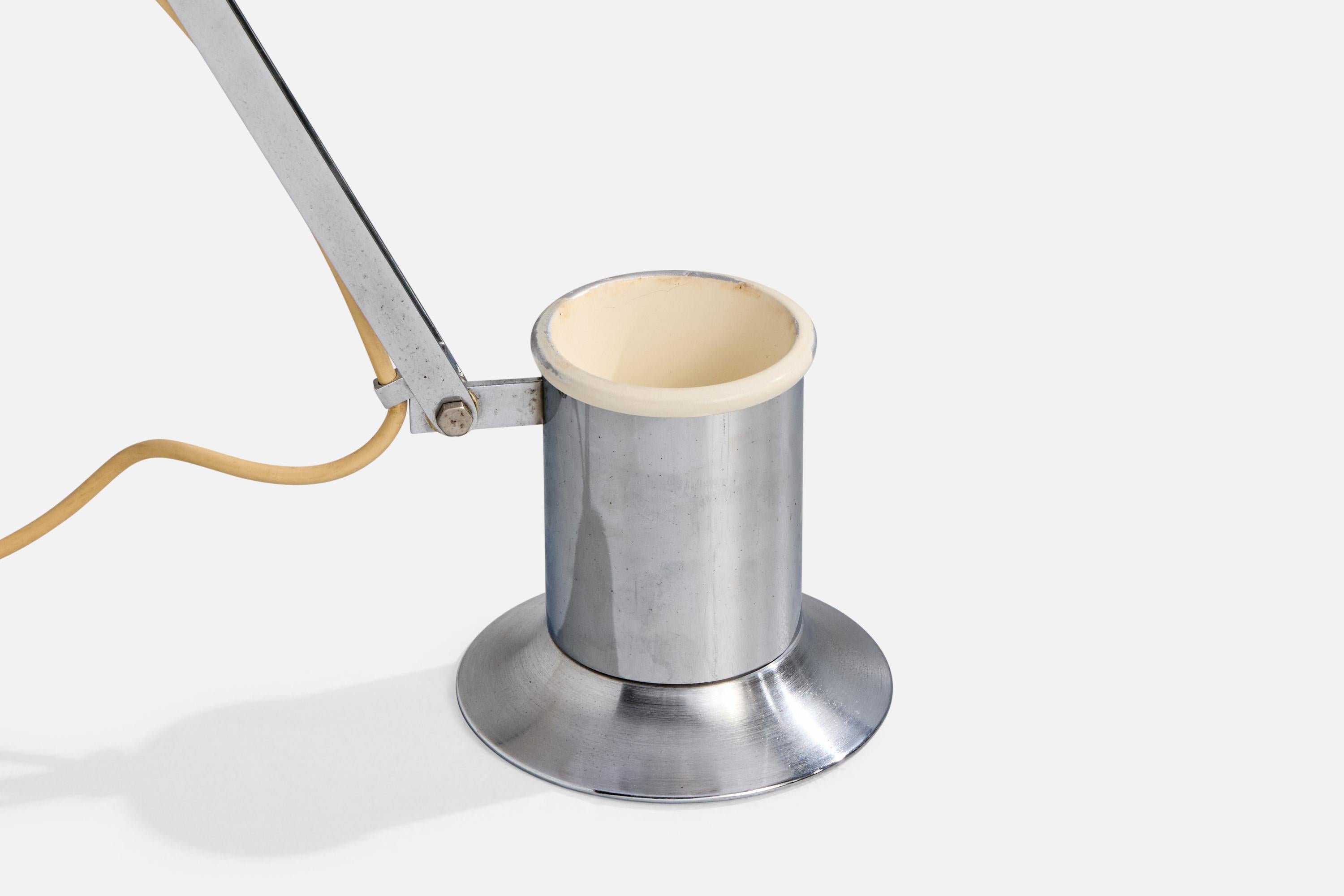 Italian Designer, Table Lamp, Chrome, Italy, 1970s For Sale 2