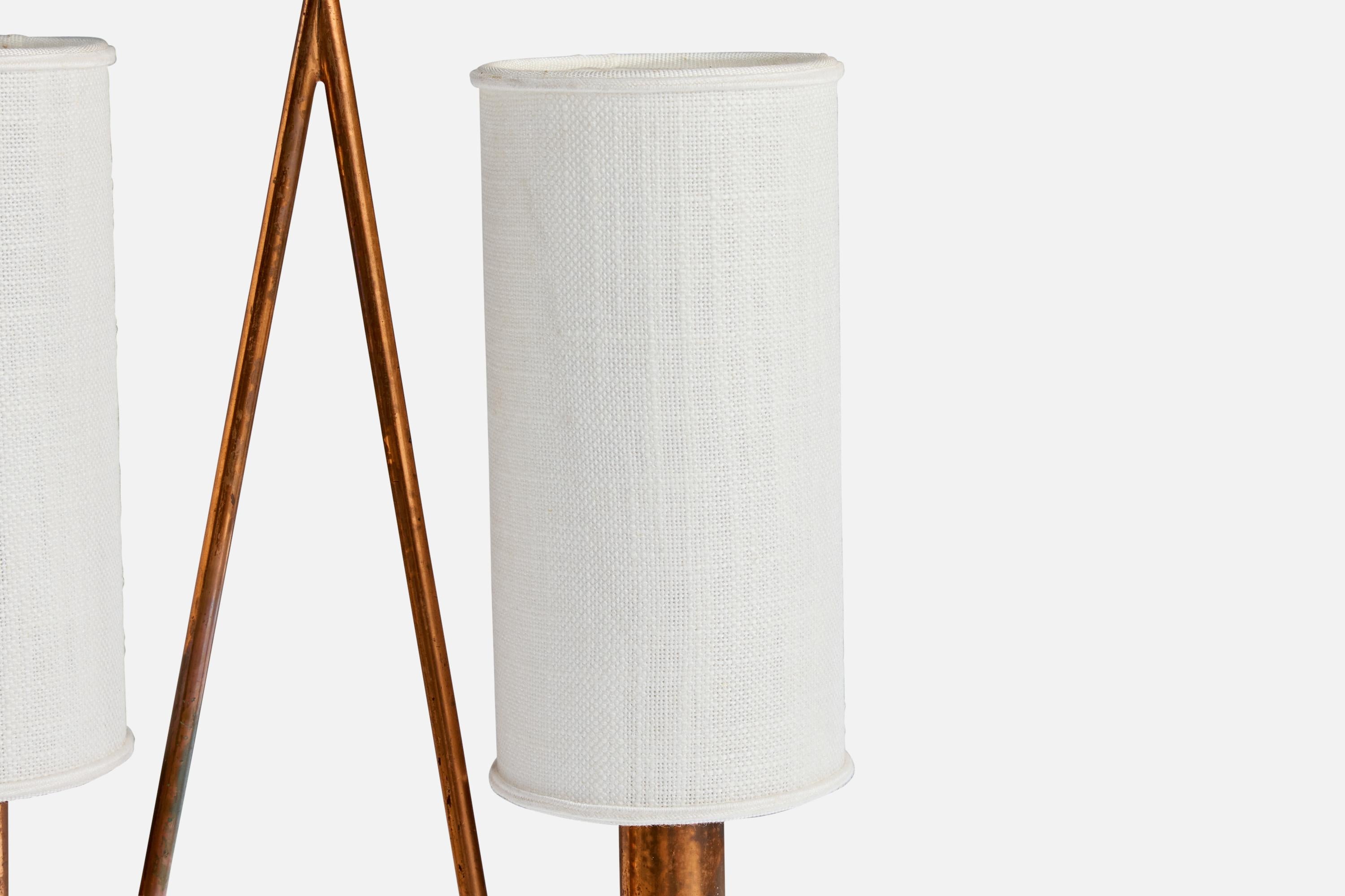 Italian Designer, Table Lamp, Copper, Fabric, Italy, 1930s In Good Condition For Sale In High Point, NC