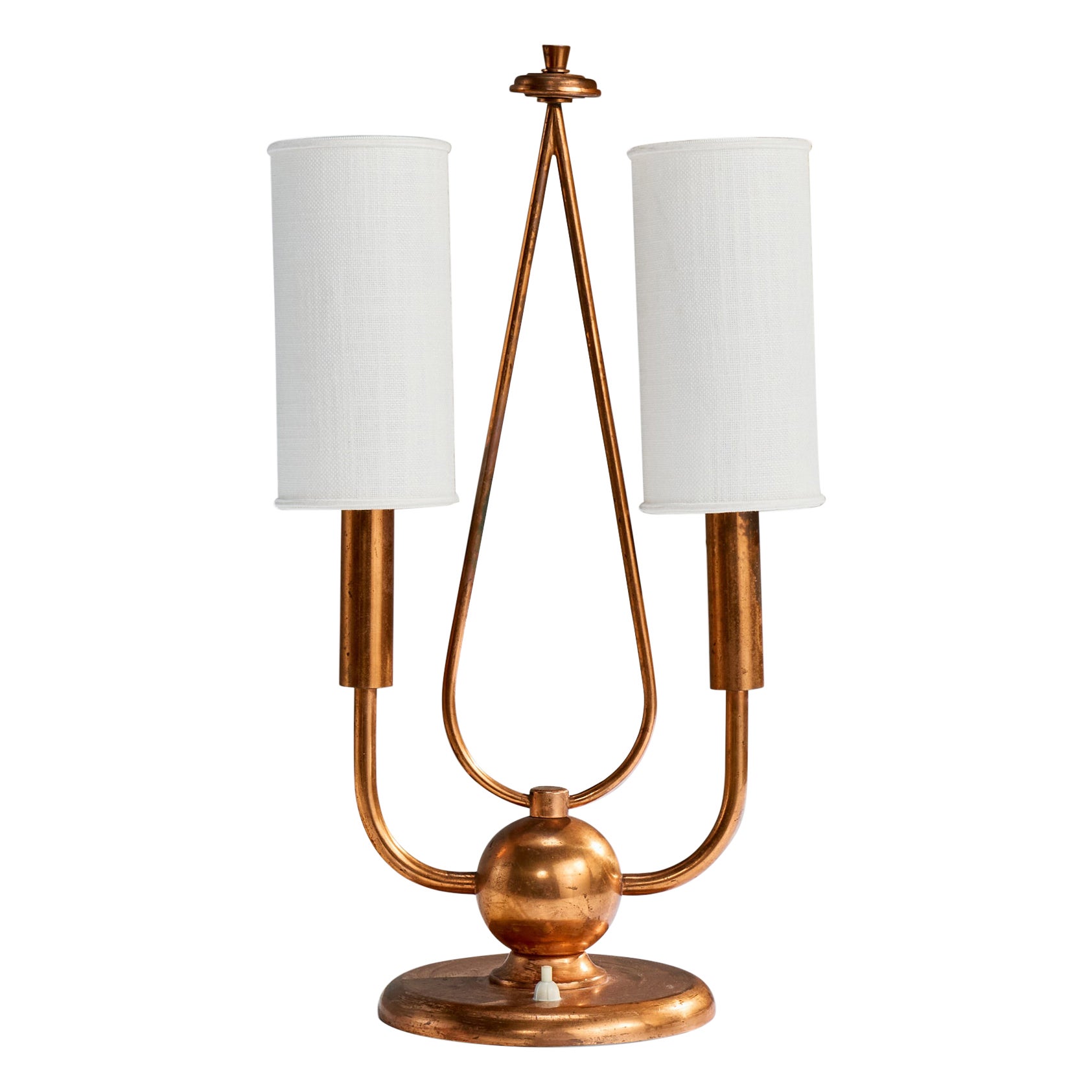 Italienischer Designer, Tischlampe, Kupfer, Stoff, Italien, 1930er Jahre