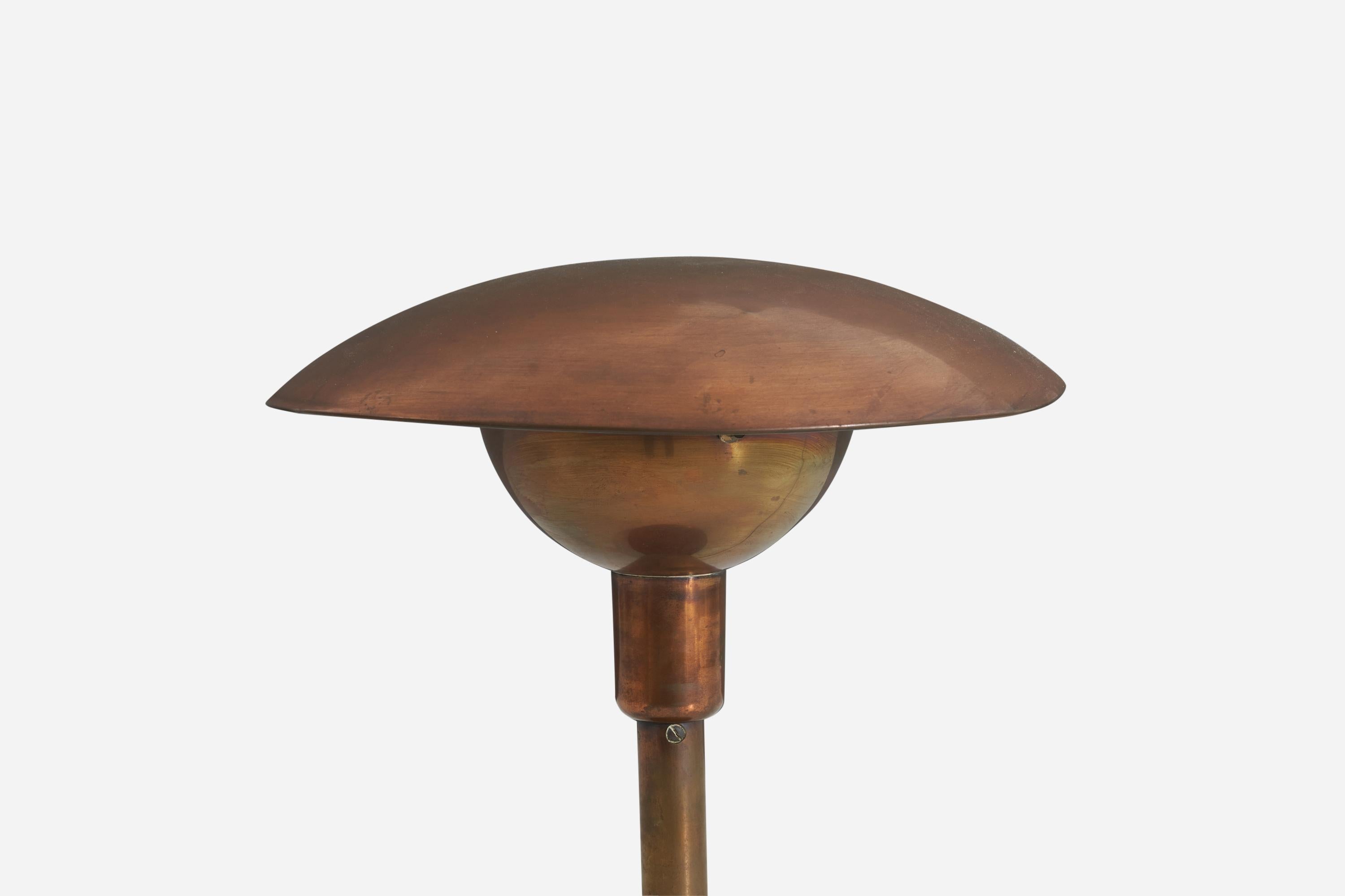 Mid-20th Century Italian Designer, Table Lamp, Copper, Metal, Italy, 1940s
