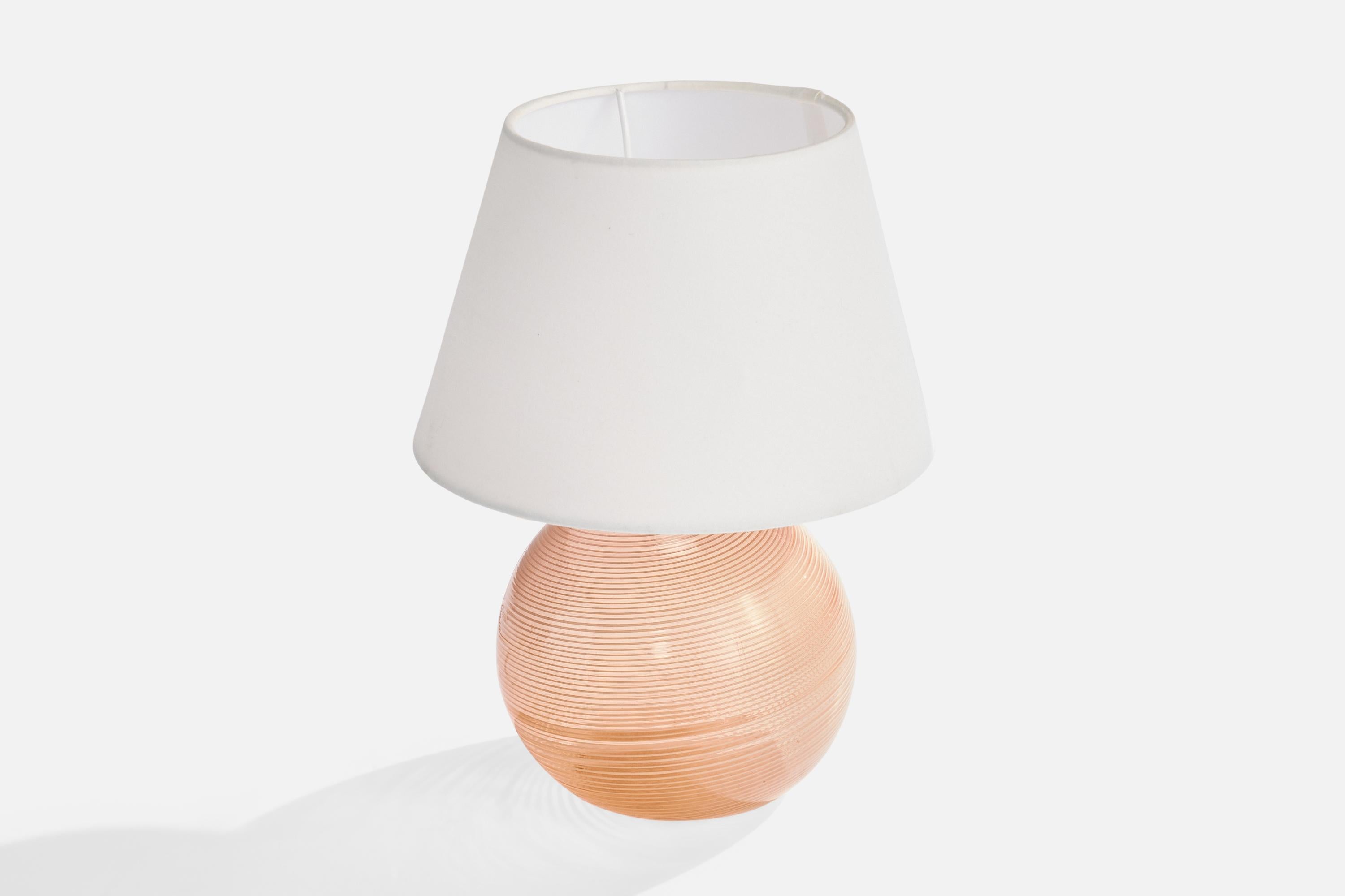 Mid-Century Modern Italian Designer, Table Lamp, Glass, Brass, Italy, 1970s For Sale