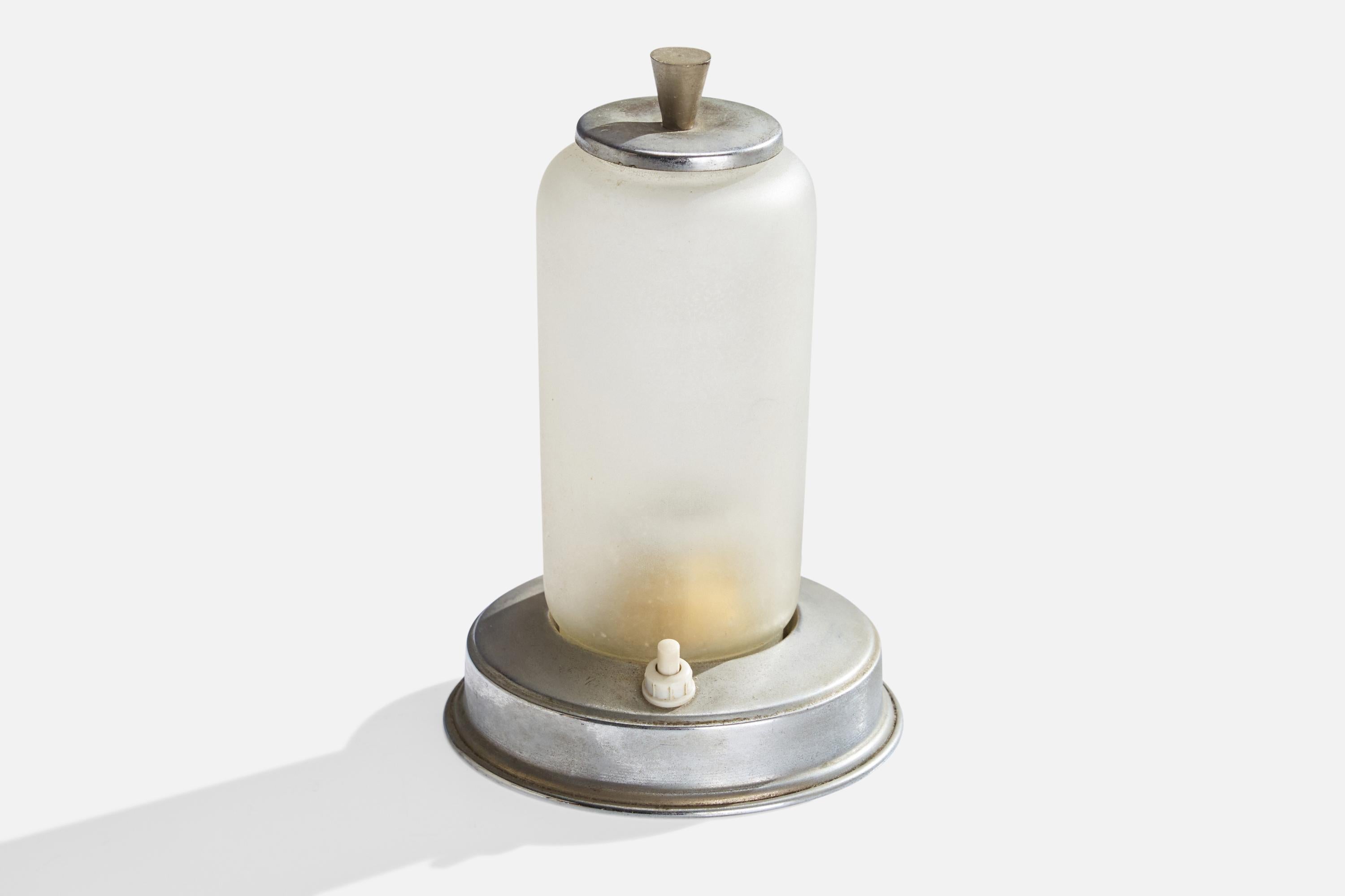 Italian Designer, Table Lamp, Glass, Nickel, Italy, 1930s In Good Condition For Sale In High Point, NC