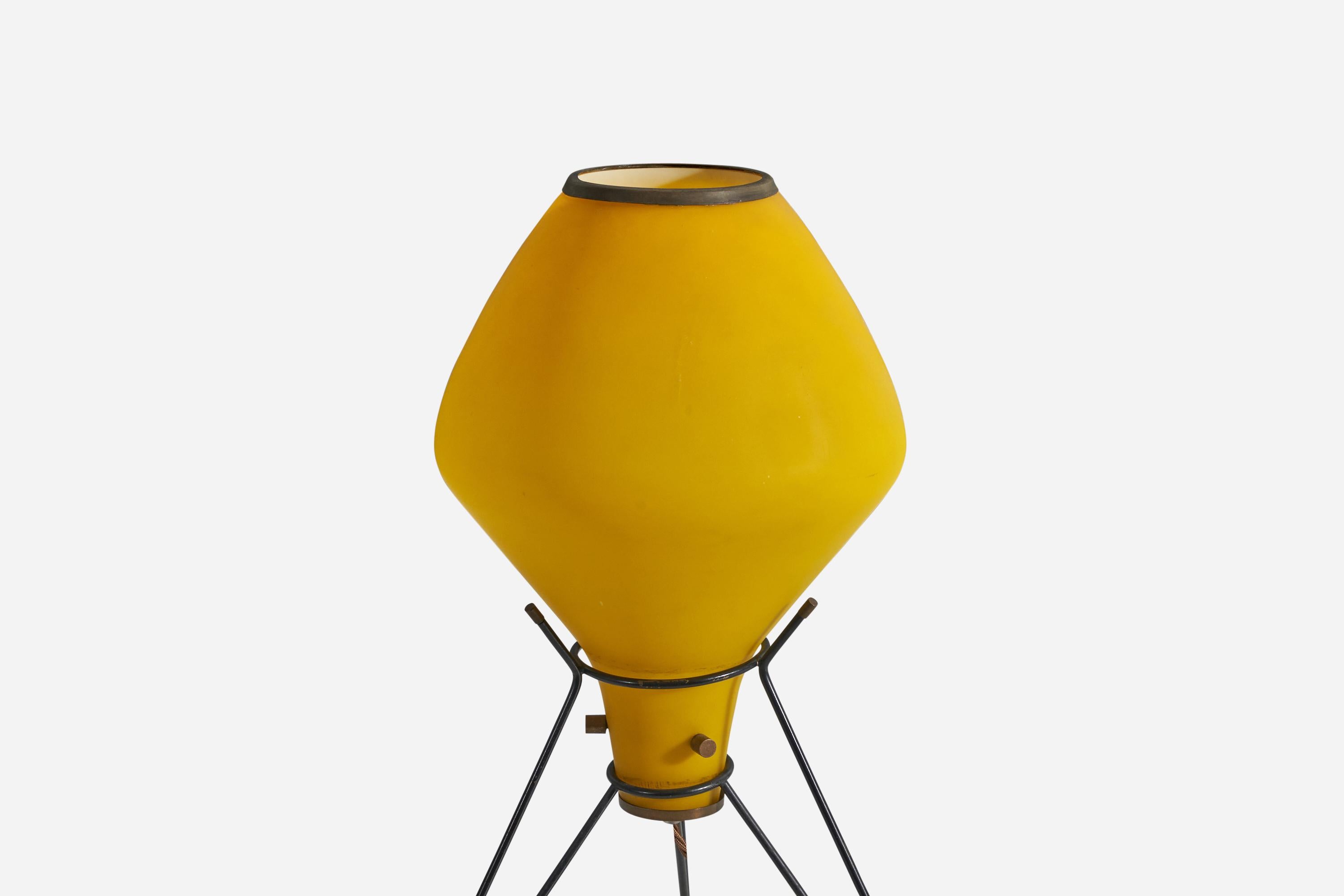 Mid-20th Century Italian Designer, Table Lamp, Lacquered Metal, Brass, Glass, Italy, 1950s