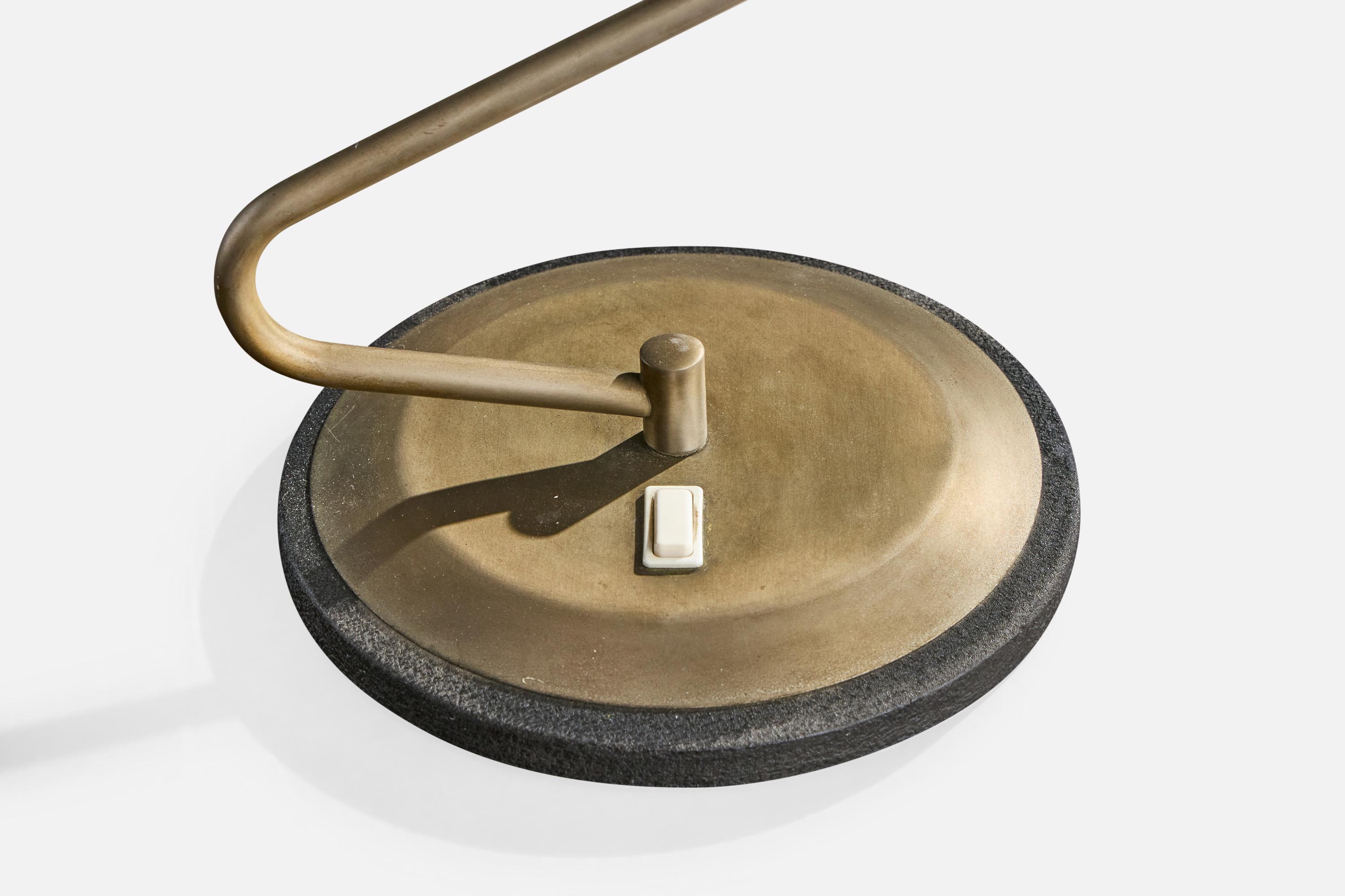 Diseñador italiano, Lámpara de mesa, Metal, Acrílico, Italia, Años 1950 en venta 4