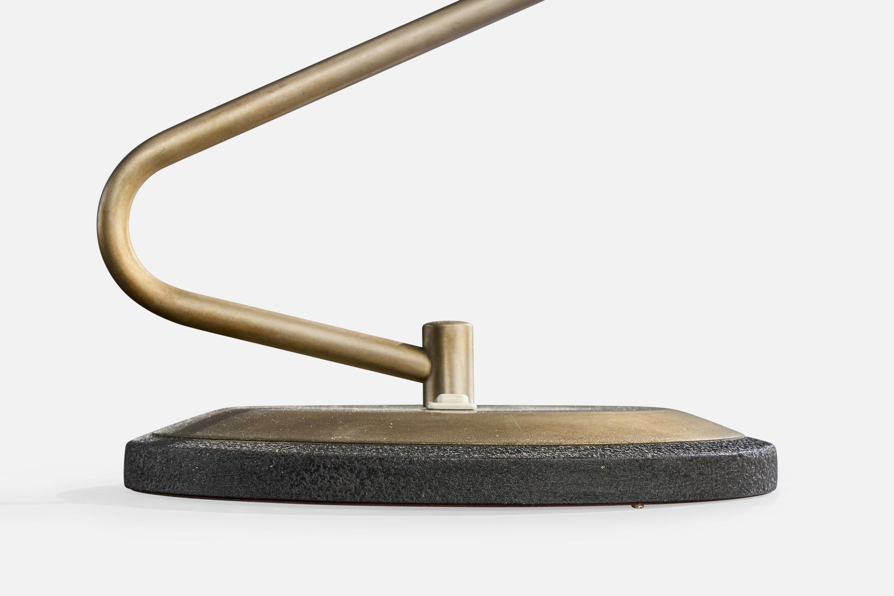 Diseñador italiano, Lámpara de mesa, Metal, Acrílico, Italia, Años 1950 en venta 5