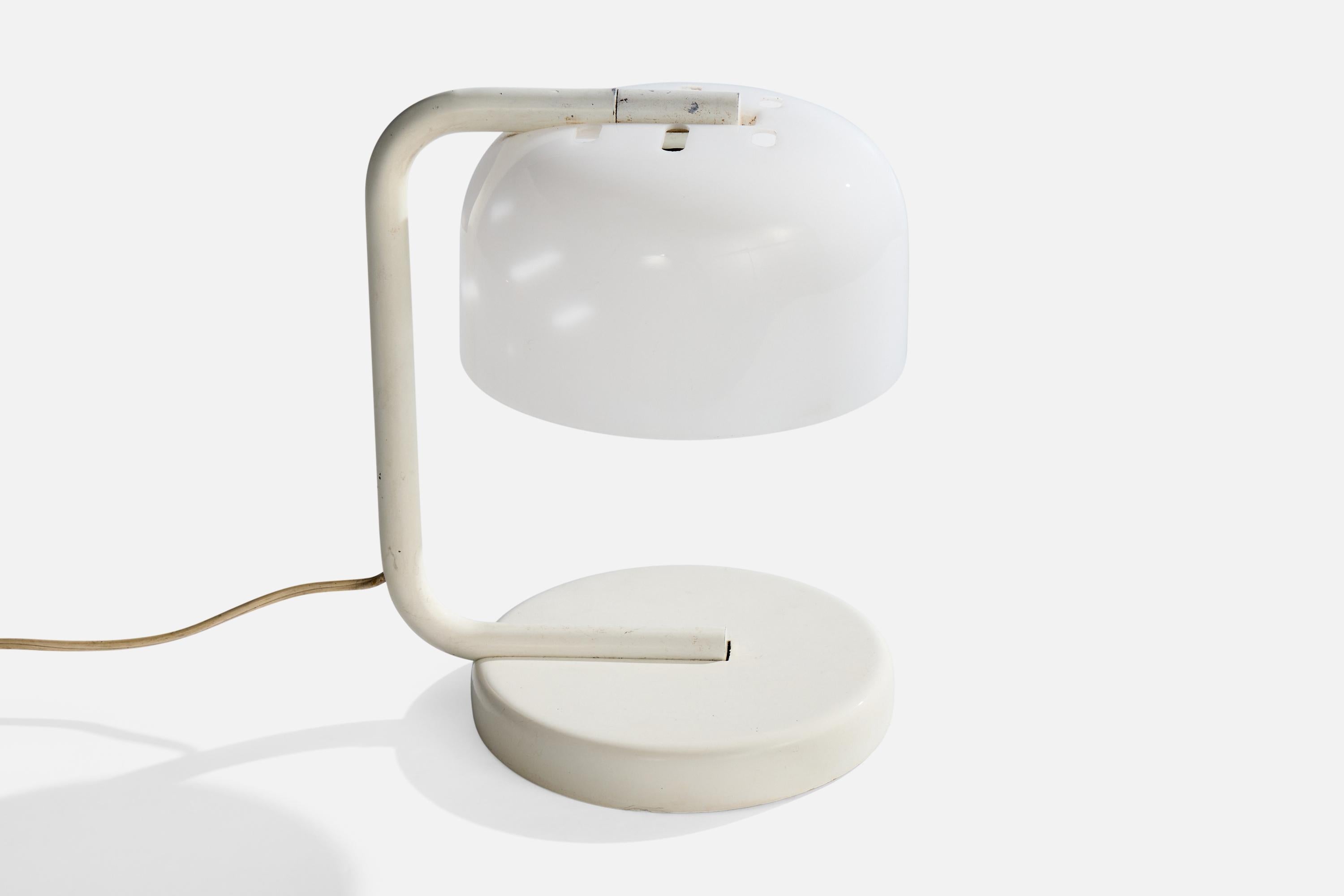 Fin du 20e siècle Designer italien, lampe de bureau, métal, acrylique, Italie, années 1970 en vente