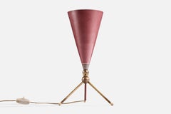 Designer italien, lampe de table, métal, laiton, Italie, années 1950