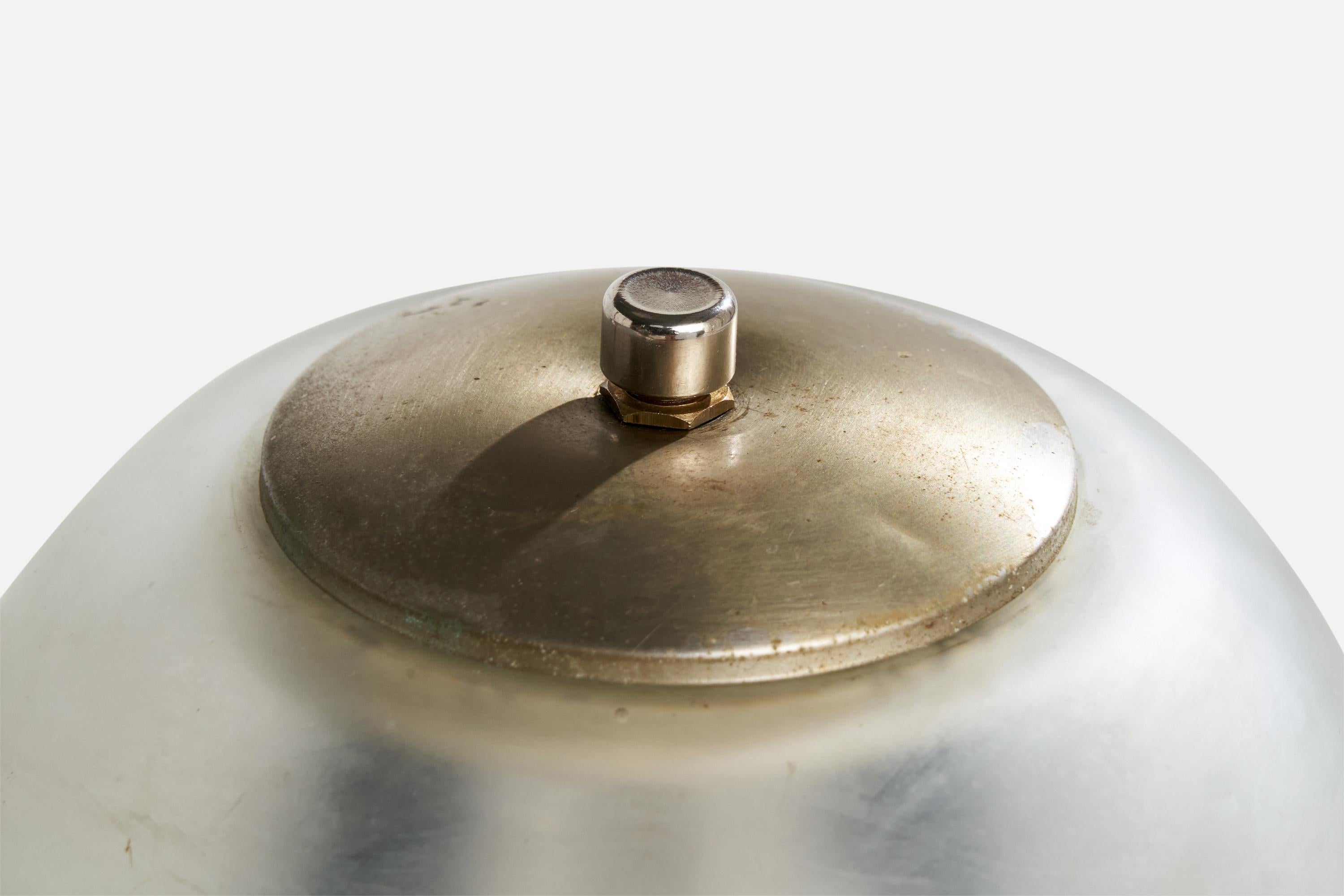 Italienische Designerin, Tischlampe, Metall, Glas, Italien, 1960er Jahre im Angebot 2