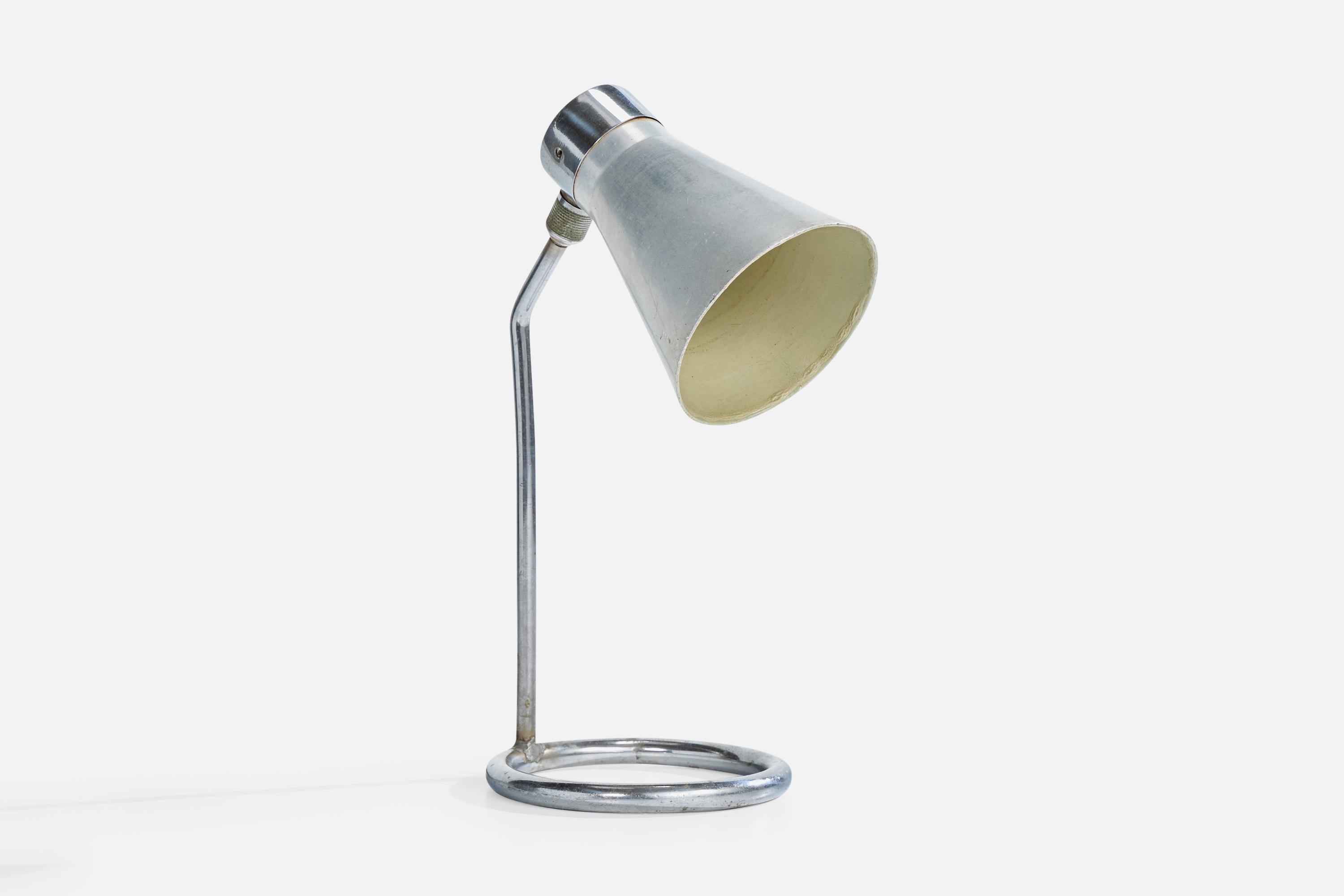 Mid-Century Modern Italian Designer, Table Lamp, Metal, Italy, 1950s For Sale