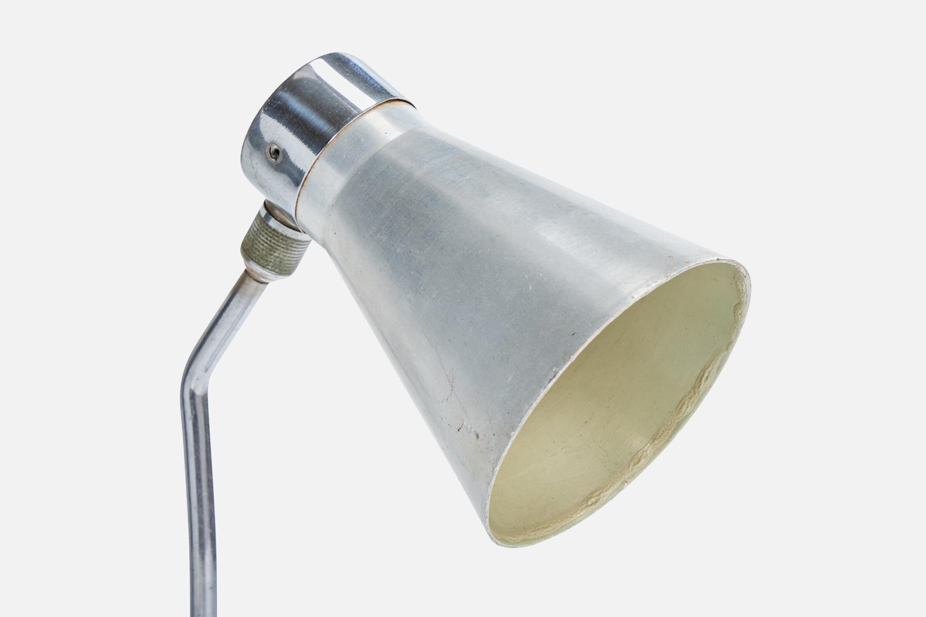 Italian Designer, Table Lamp, Metal, Italy, 1950s In Good Condition For Sale In High Point, NC