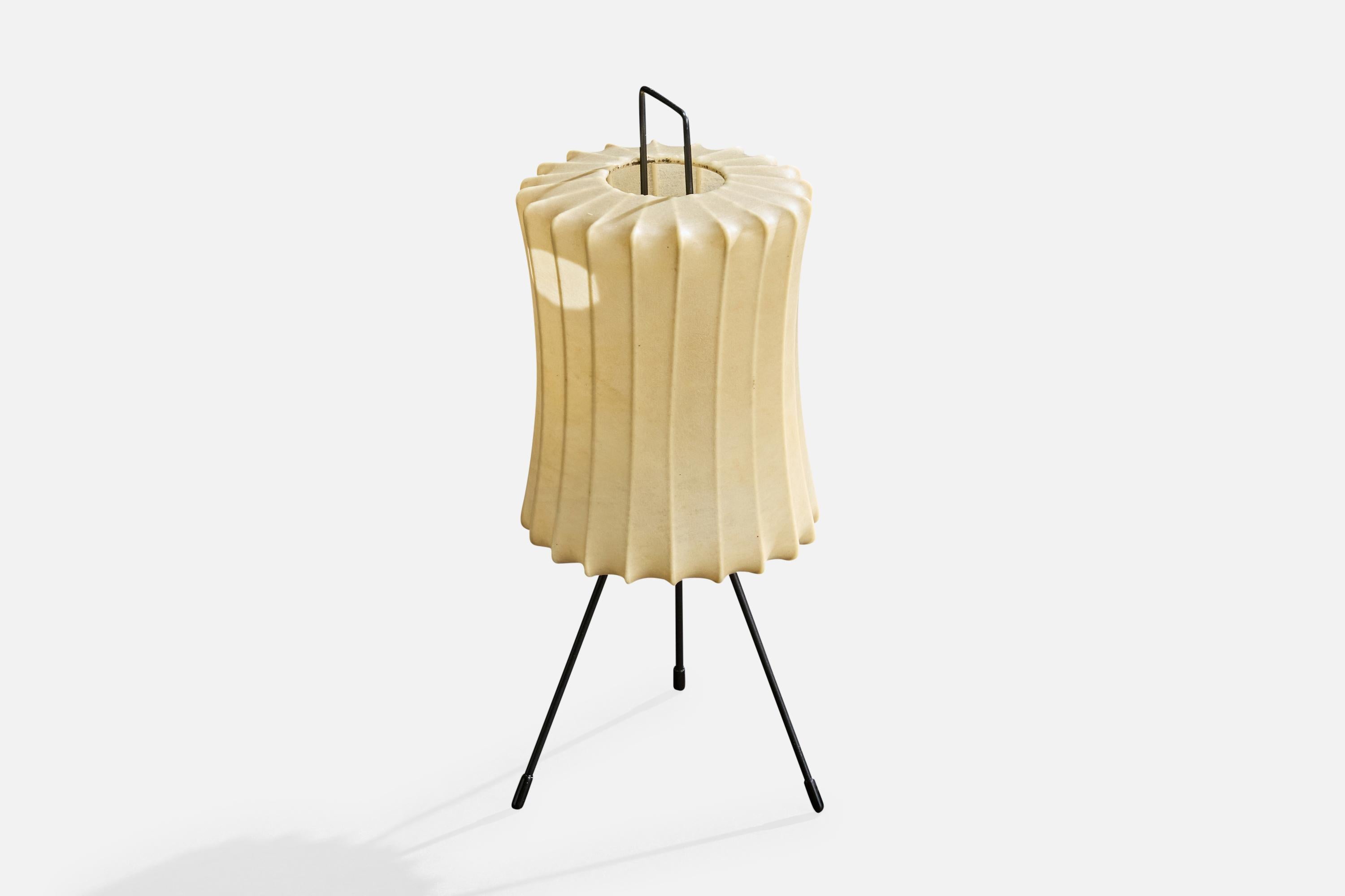 Mid-Century Modern Italian Designer, Table Lamp, Metal, Resin, Italy, 1960s For Sale