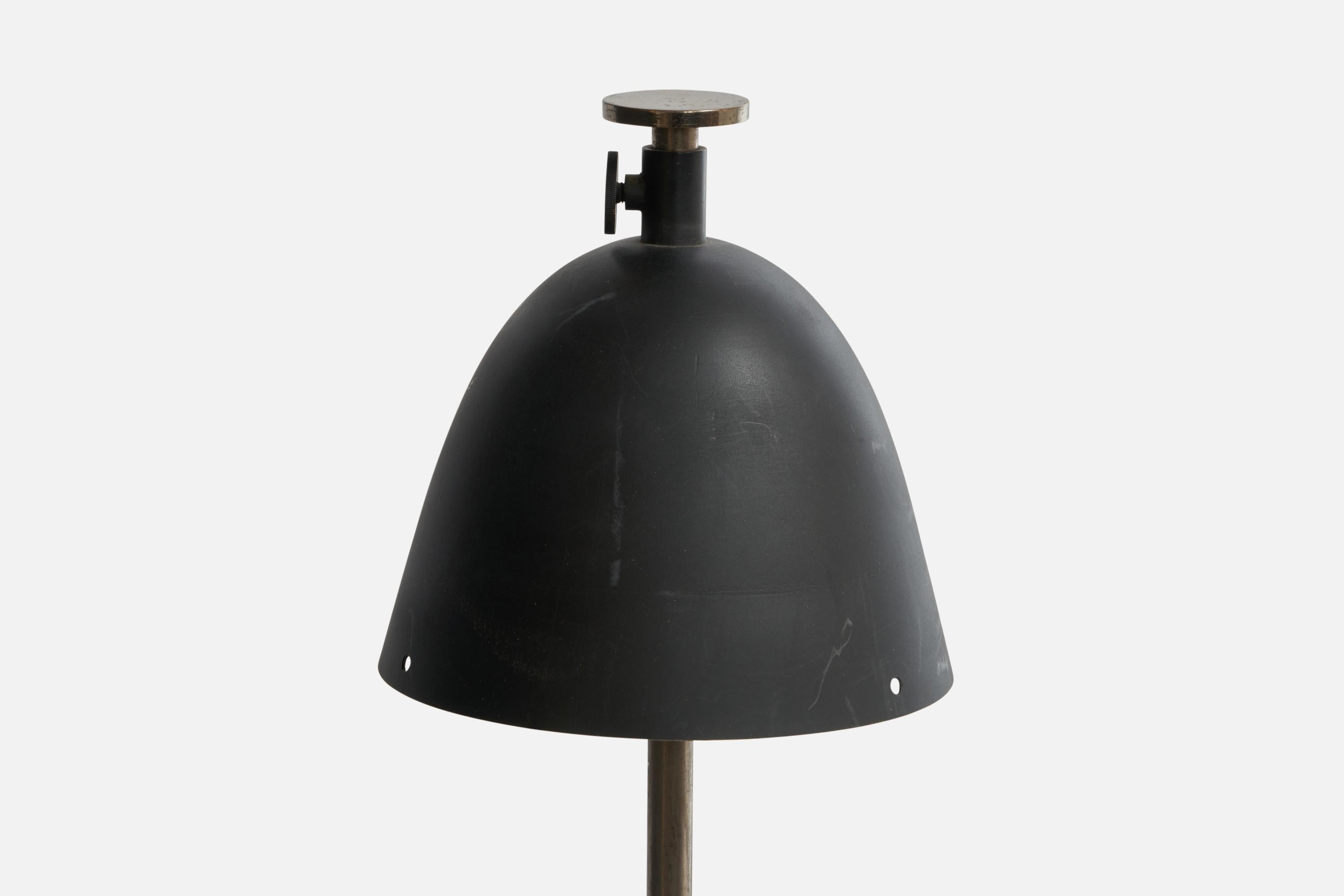 Italian Designer, Table Lamp, Steel, Metal, Italy, 1950s In Good Condition In High Point, NC