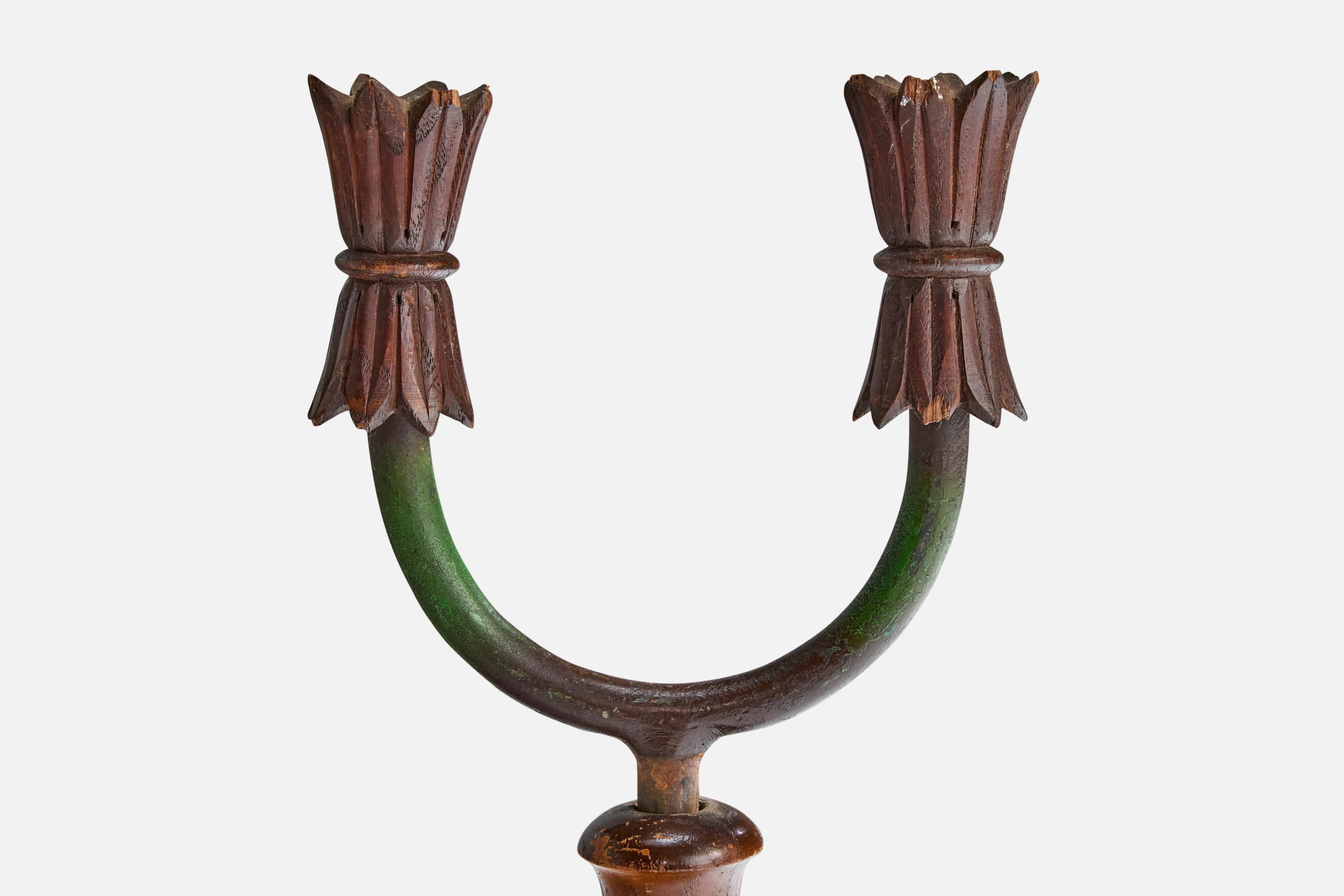 Diseñador italiano, Lámpara de mesa, Madera, Hierro, Tela, Italia, Década de 1940 en Bueno estado para la venta en High Point, NC