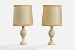 Italienischer Designer, Tischlampen, Alabaster, Seide, Italien, 1960er