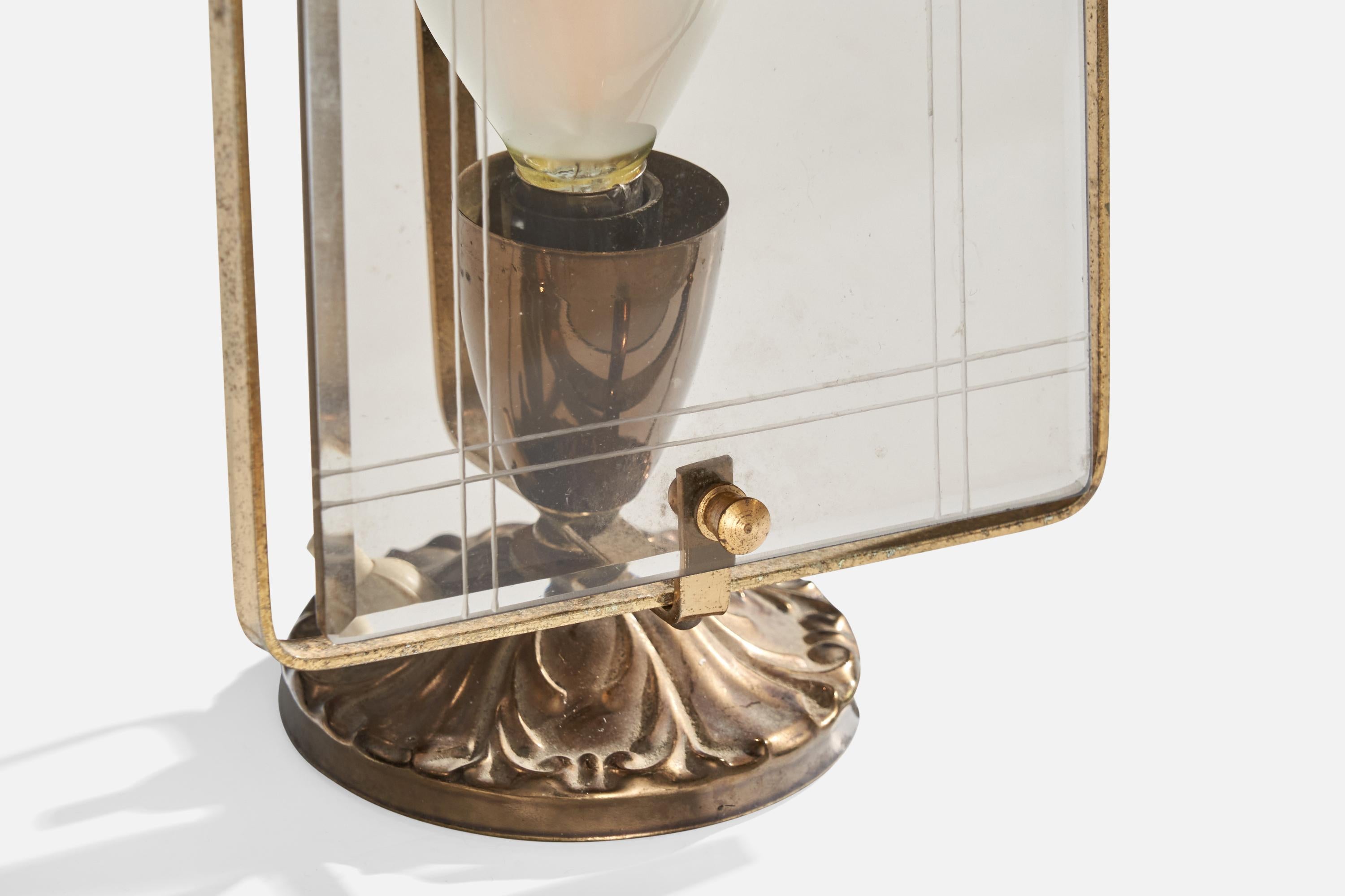 Italian Designer, Table Lamps, Brass, Glass, Italy, 1940s For Sale 2