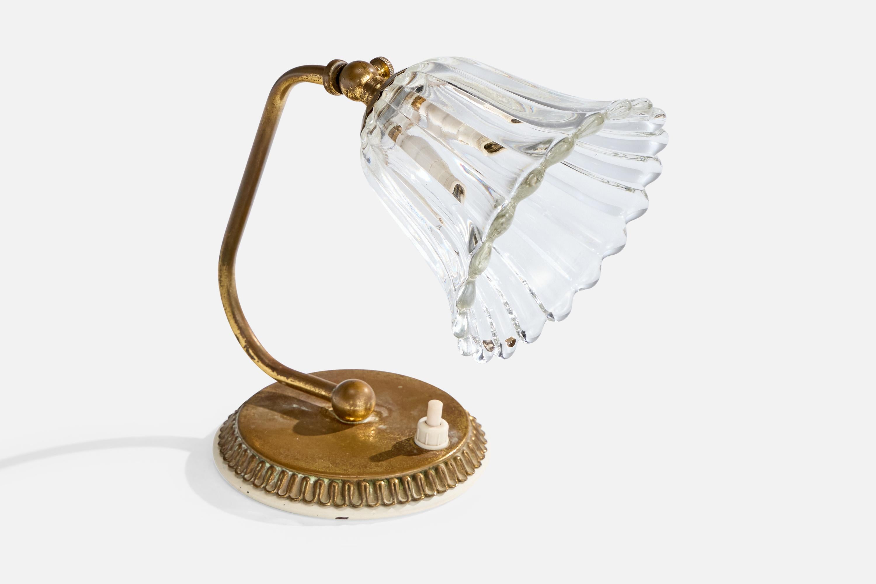 Designer italien, lampes de table, laiton, verre, Italie, années 1940 en vente 1