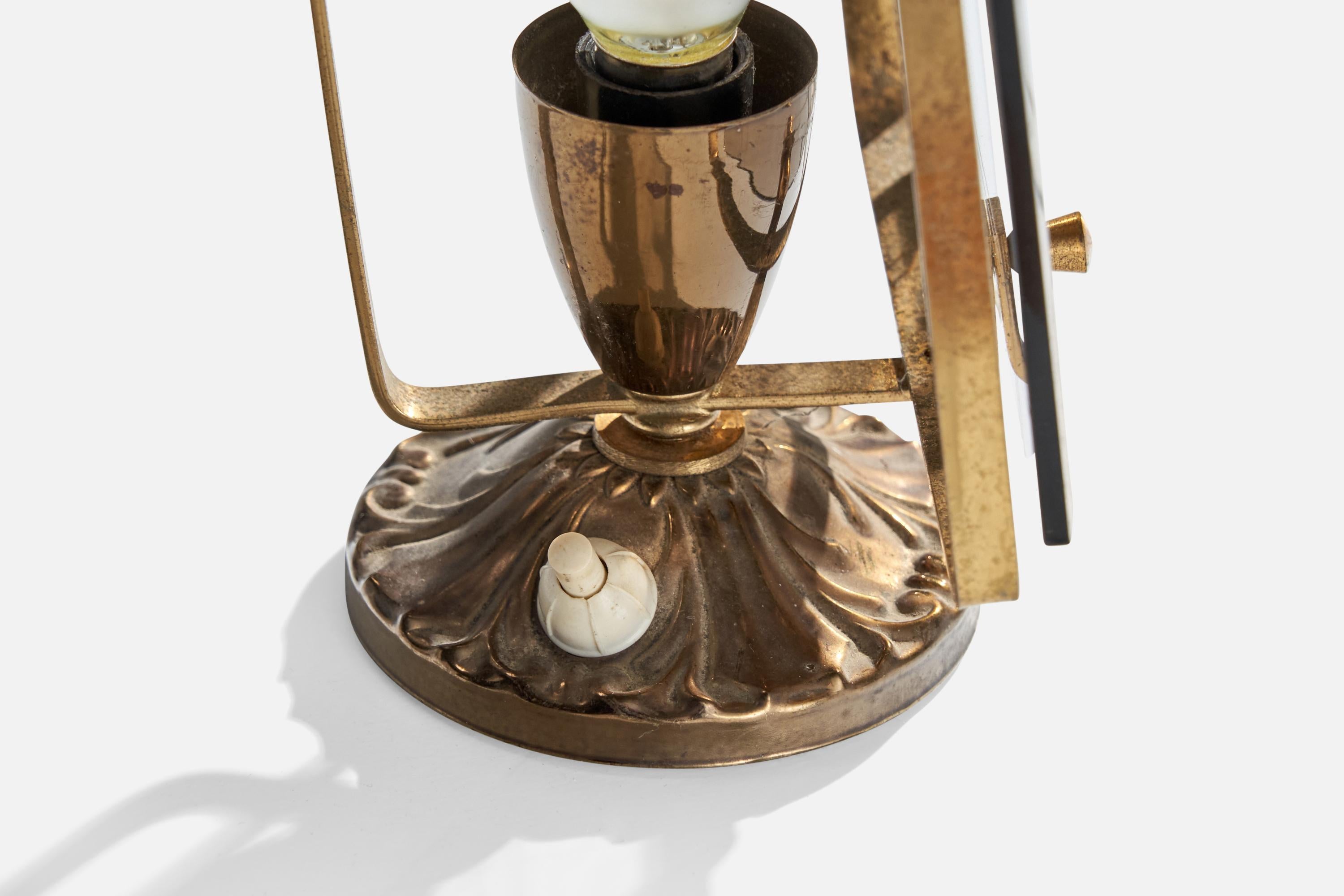 Italian Designer, Table Lamps, Brass, Glass, Italy, 1940s For Sale 3