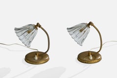 Italienische Designerin, Tischlampen, Messing, Glas, Italien, 1950er Jahre
