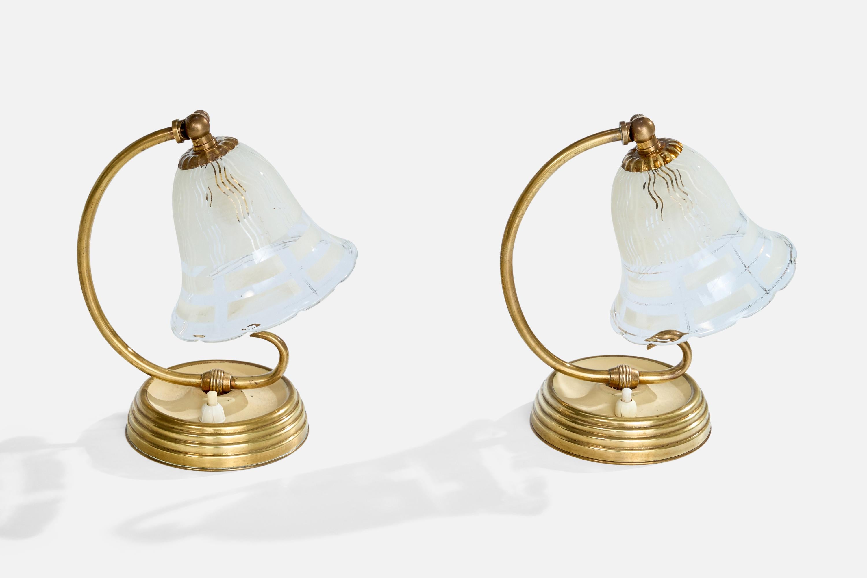 Italian Designer, Table Lamps, Brass, Glass, Italy, 1950s In Good Condition For Sale In High Point, NC