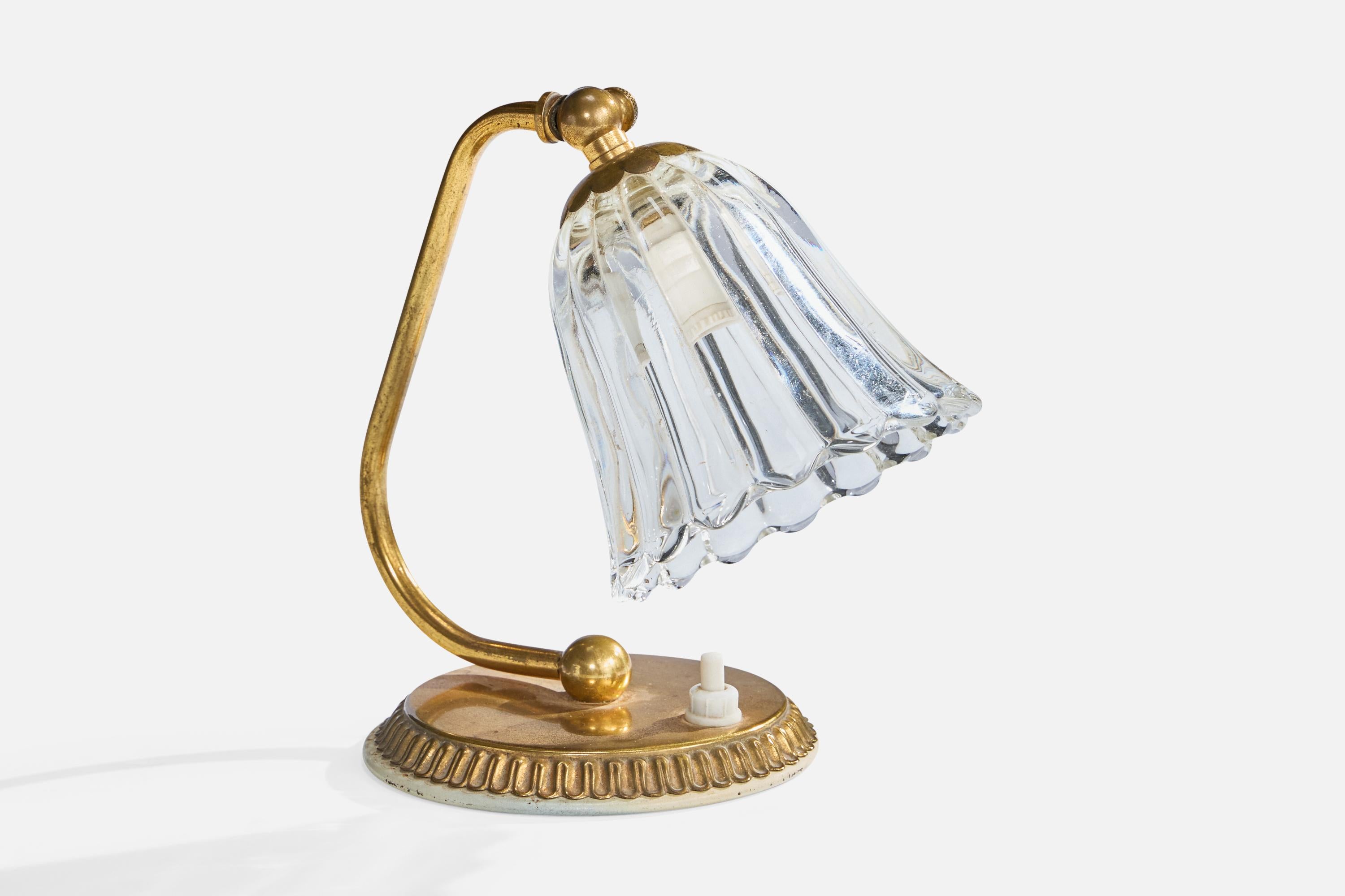 Italian Designer, Table Lamps, Brass, Glass, Italy, 1950s In Good Condition For Sale In High Point, NC