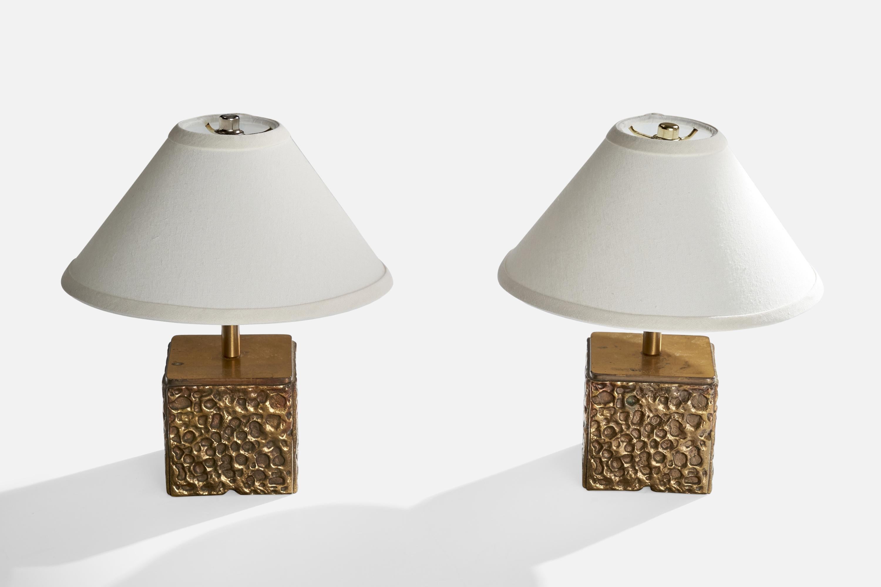 Italian Designer, Table Lamps, Brass, Italy, 1970s 3