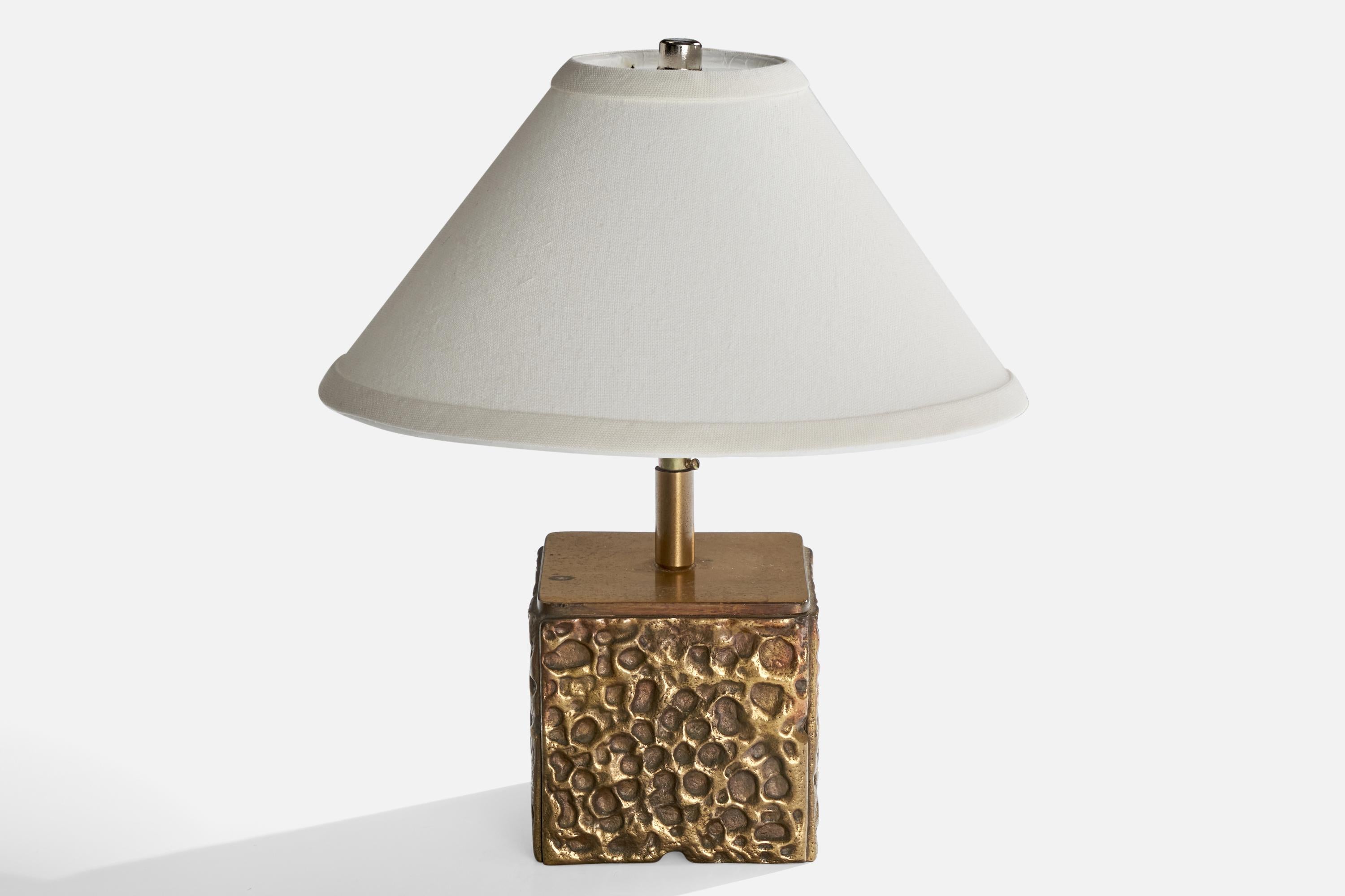 Italian Designer, Table Lamps, Brass, Italy, 1970s 4