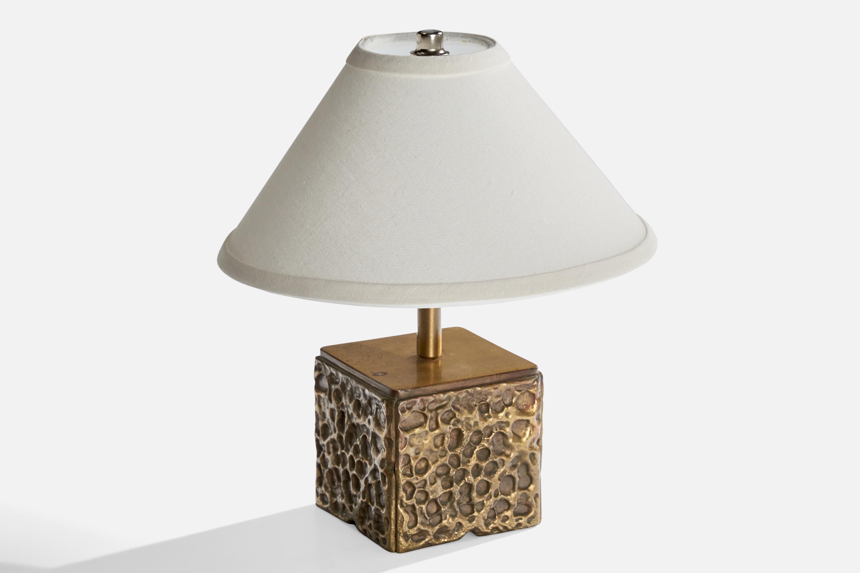 Italian Designer, Table Lamps, Brass, Italy, 1970s 5