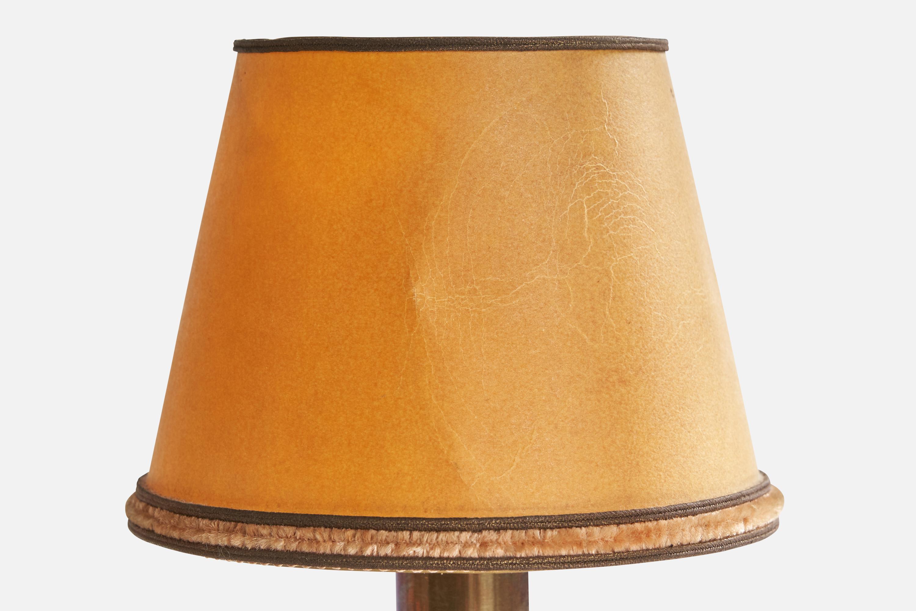 Italian Designer, Table Lamps, Brass, Metal, Paper, Italy, 1930s For Sale 7