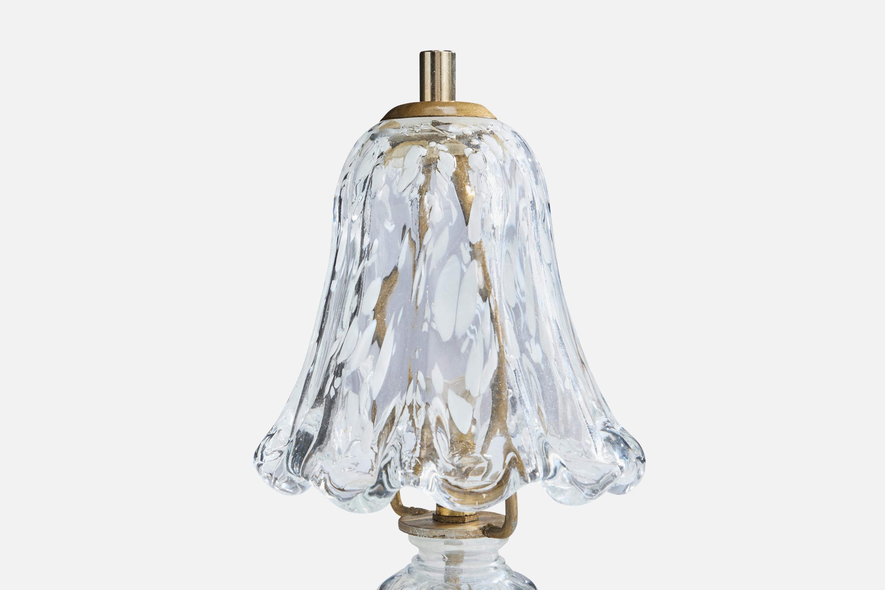 Milieu du XXe siècle Designer italien, lampes de table, verre, laiton, Italie, années 1950 en vente