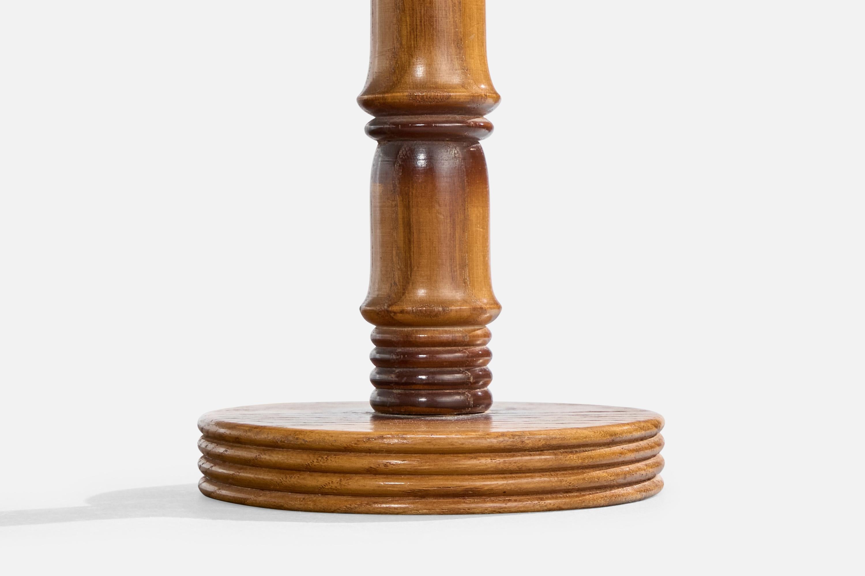 Italian Designer, Table Lamps, Wood, Iron, Fabric, Italy, 1940s For Sale 4