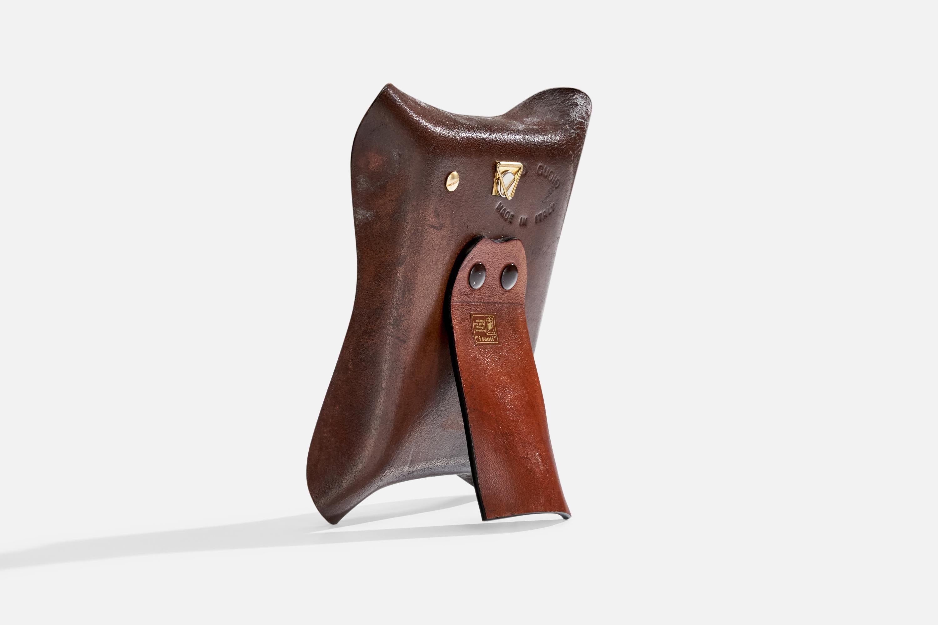 Italiano Specchio da tavolo di design italiano, pelle, ottone, Italia, anni '60 in vendita