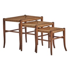 Diseñador Italiano, Tres Taburetes Nesting, Roble, Rush, Italia, Década de 1940