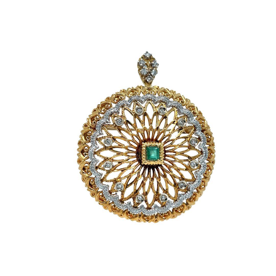 Colgante Broche Convertible de Esmeralda y Diamante de 18 Kilates de la Diseñadora Italiana Toliro Corte redondo en venta