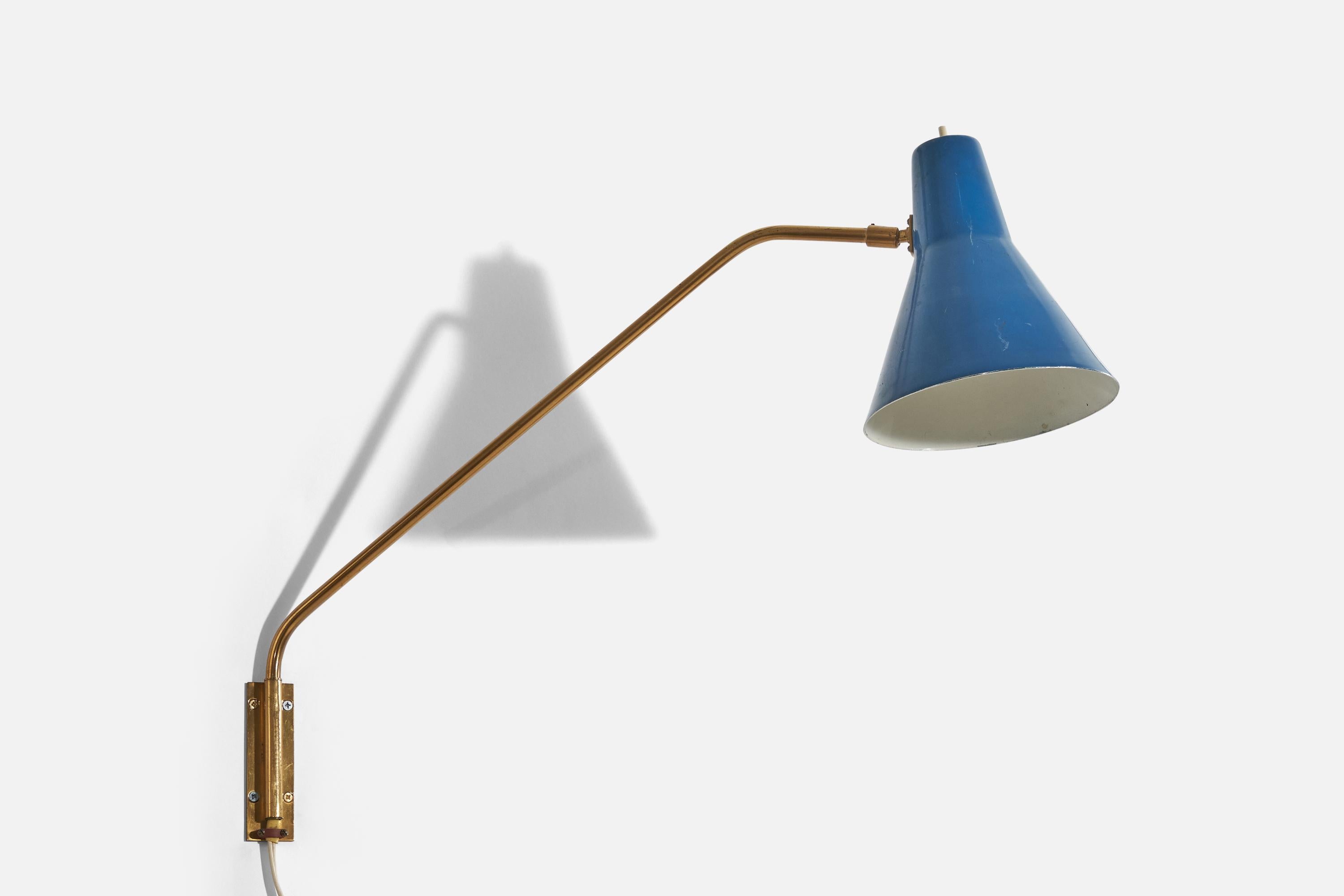 Mid-20th Century Italian Designer, Wall Light, Brass, Blue Lacquered Metal, Italy, c. 1950s For Sale