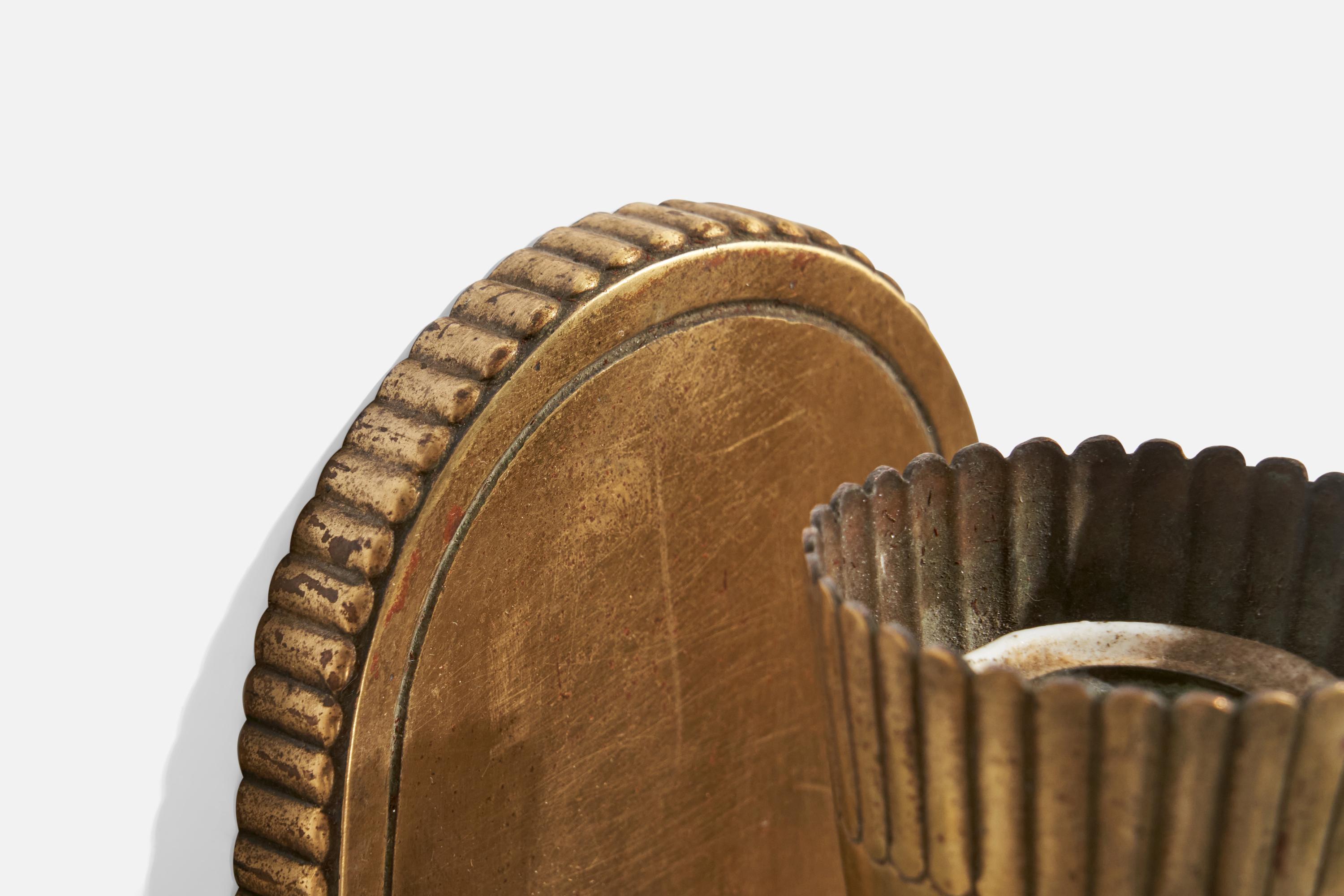 Italian Designer, Wall Light, Brass, Fabric, Italy, 1930s For Sale 2