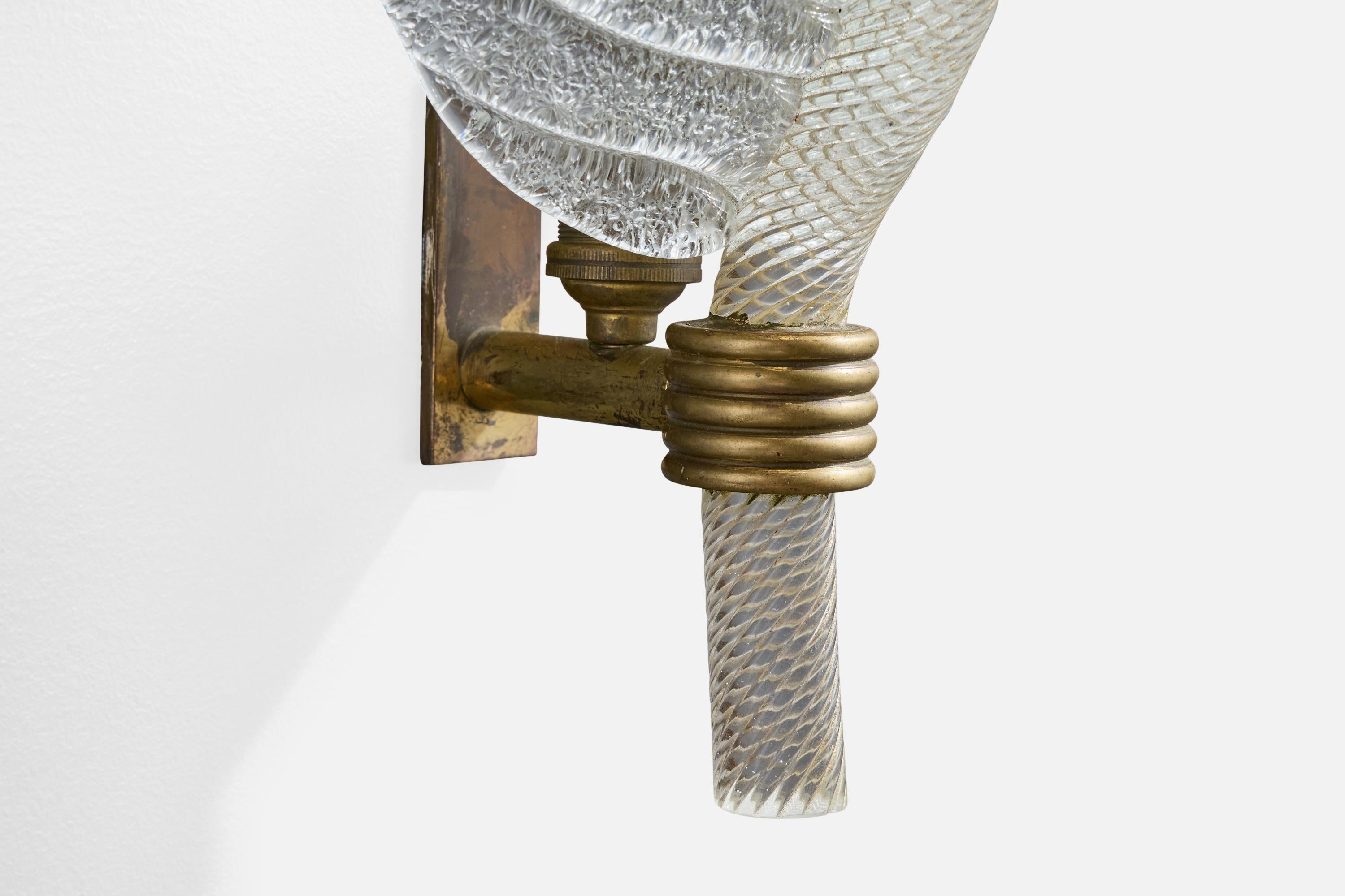 Italian Designer, Wall Light, Brass, Glass, Italy, 1940s For Sale 1