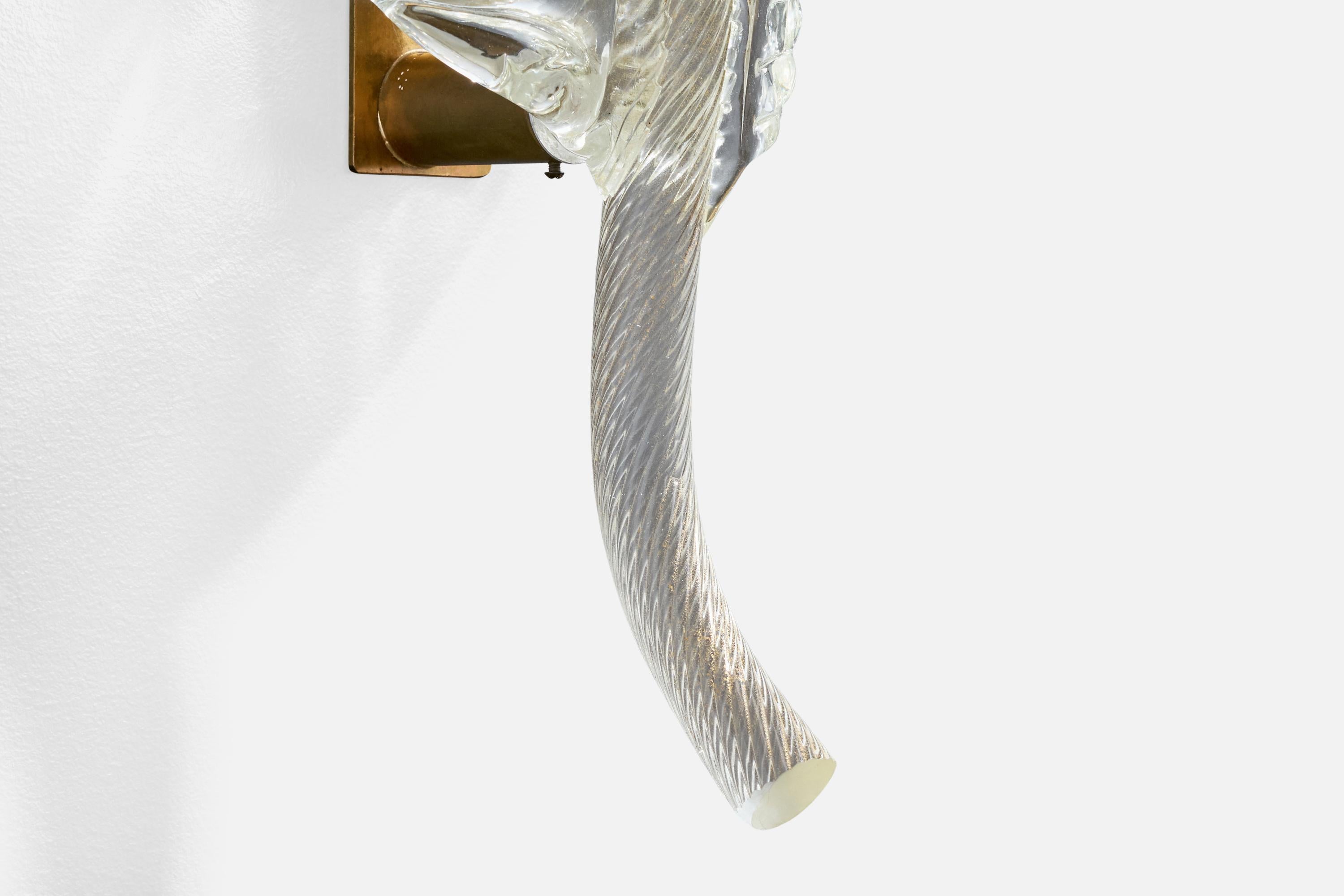 Italian Designer, Wall Light, Brass, Glass, Italy, 1940s For Sale 2