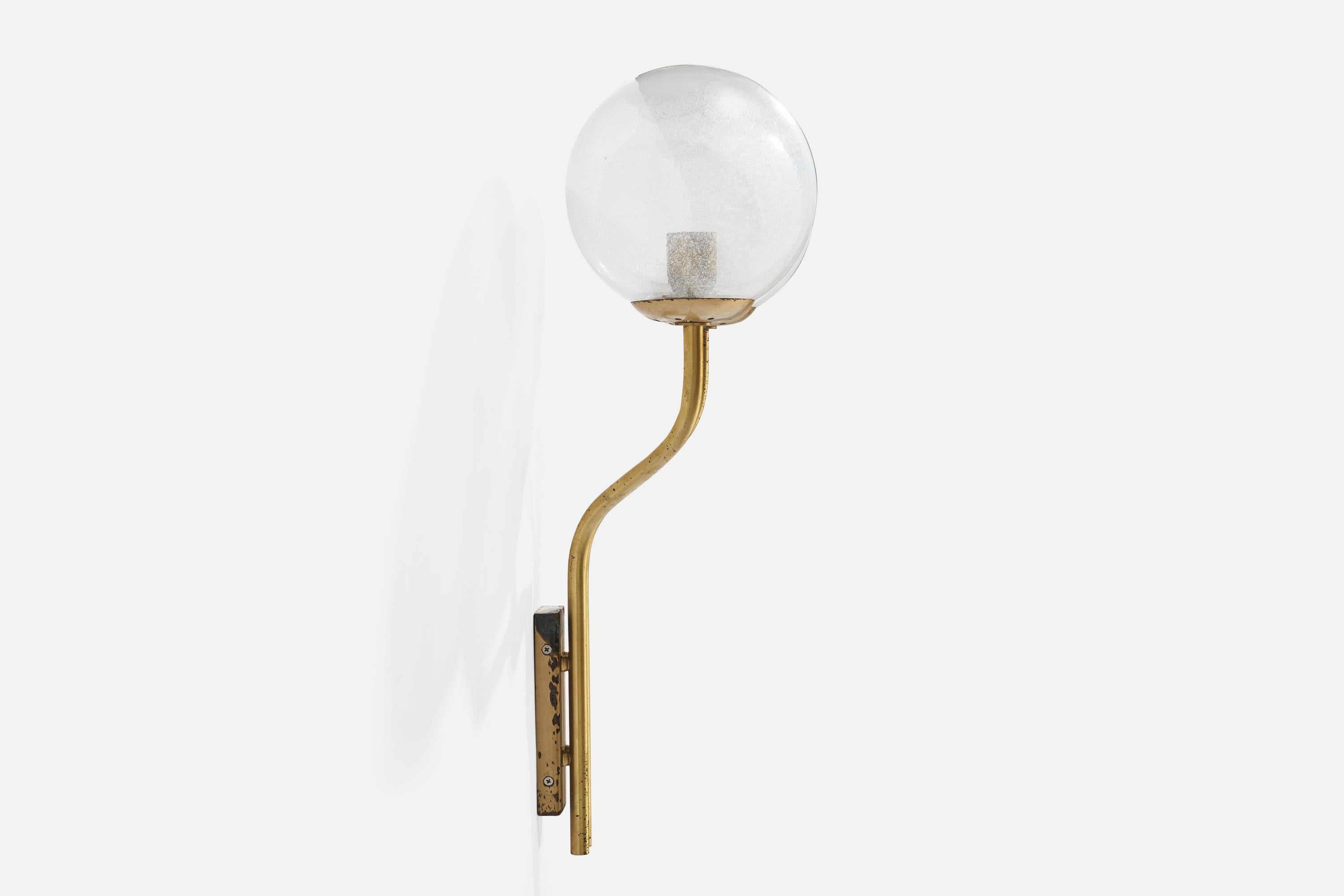 Mid-Century Modern Italian Designer, Wall Light, Brass, Glass, Italy, 1950s For Sale