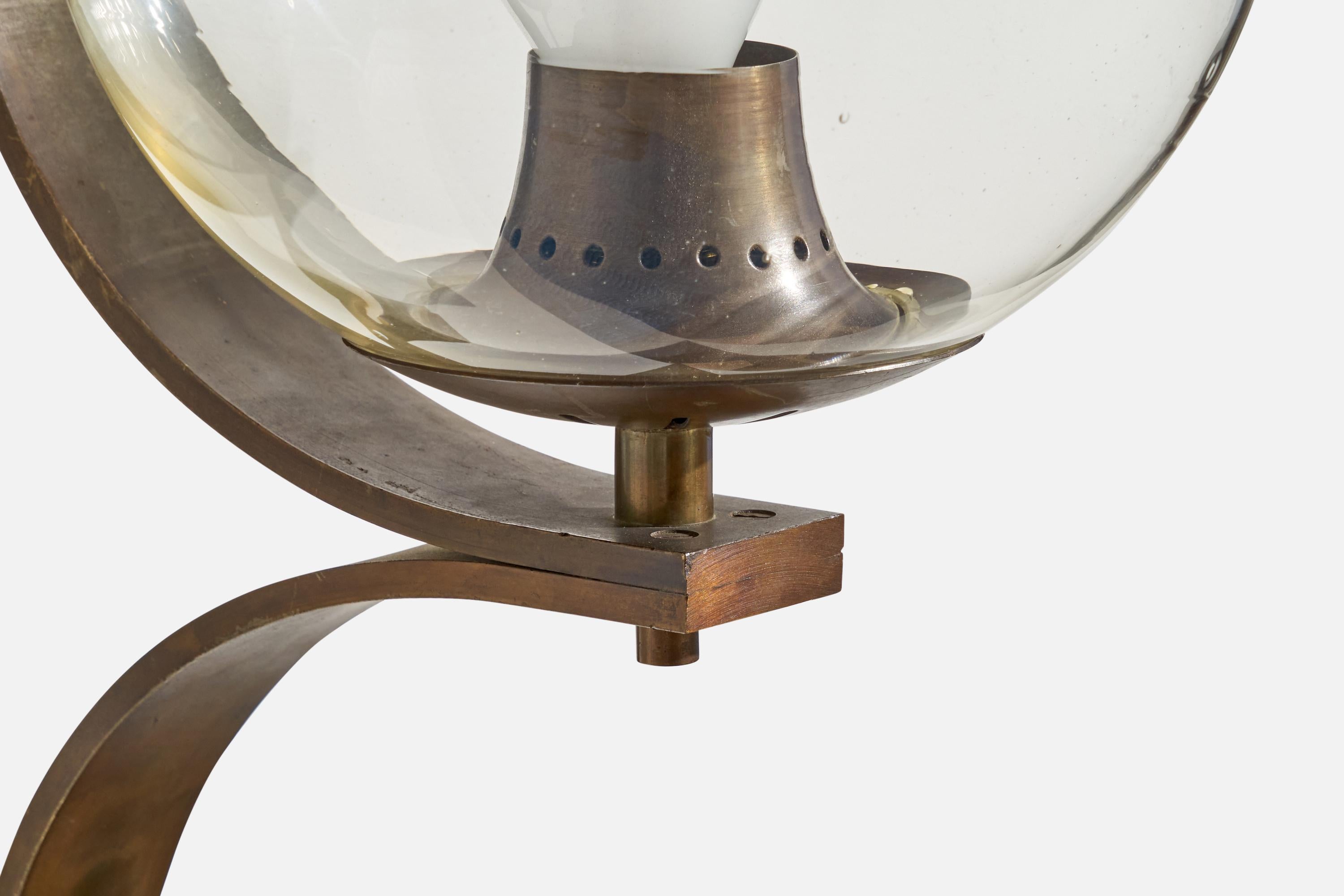 Italian Designer, Wall Light, Brass, Glass, Italy, 1950s For Sale 2