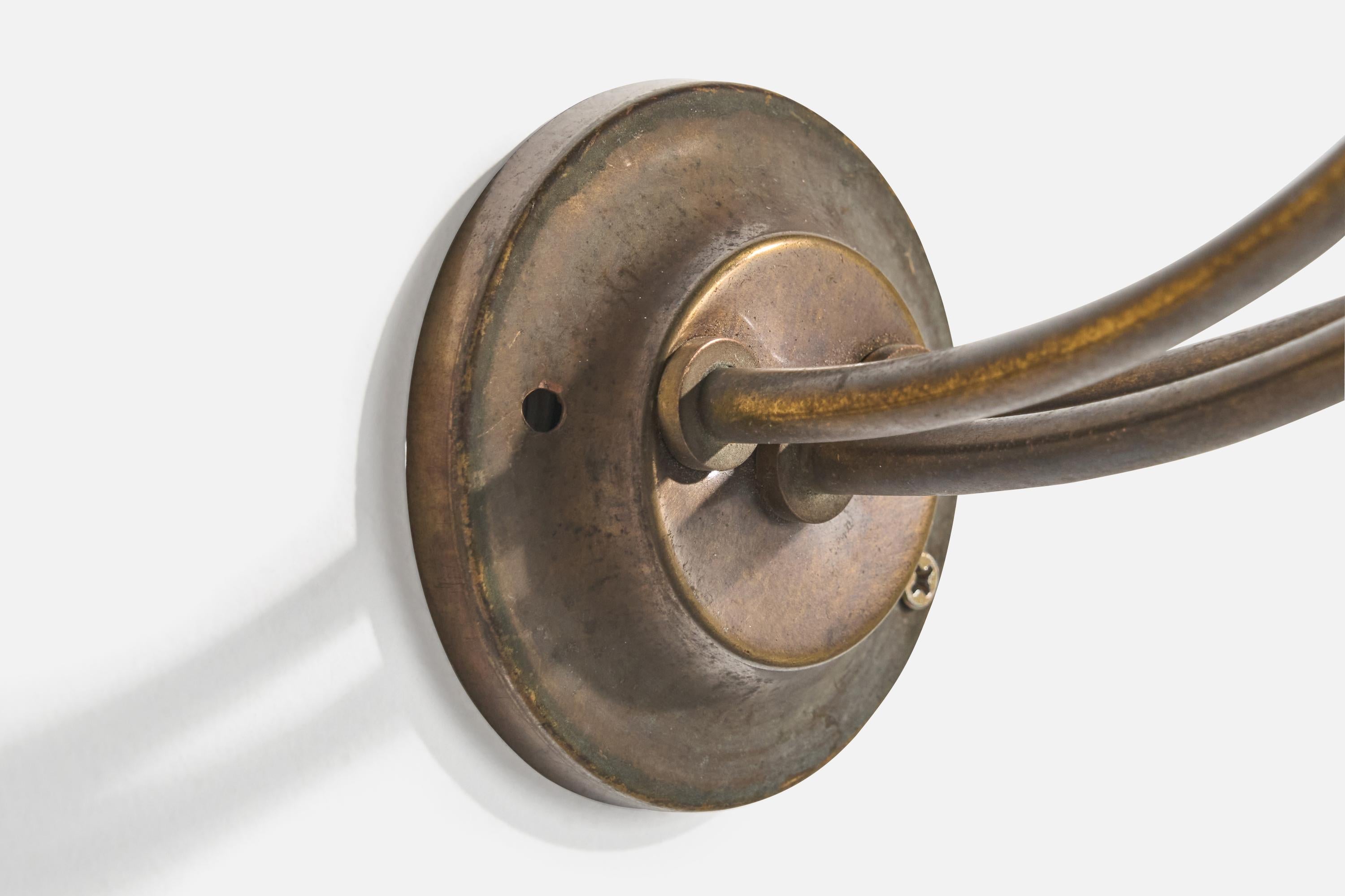 Italian Designer, Wall Light, Brass, Glass, Italy, 1950s For Sale 3