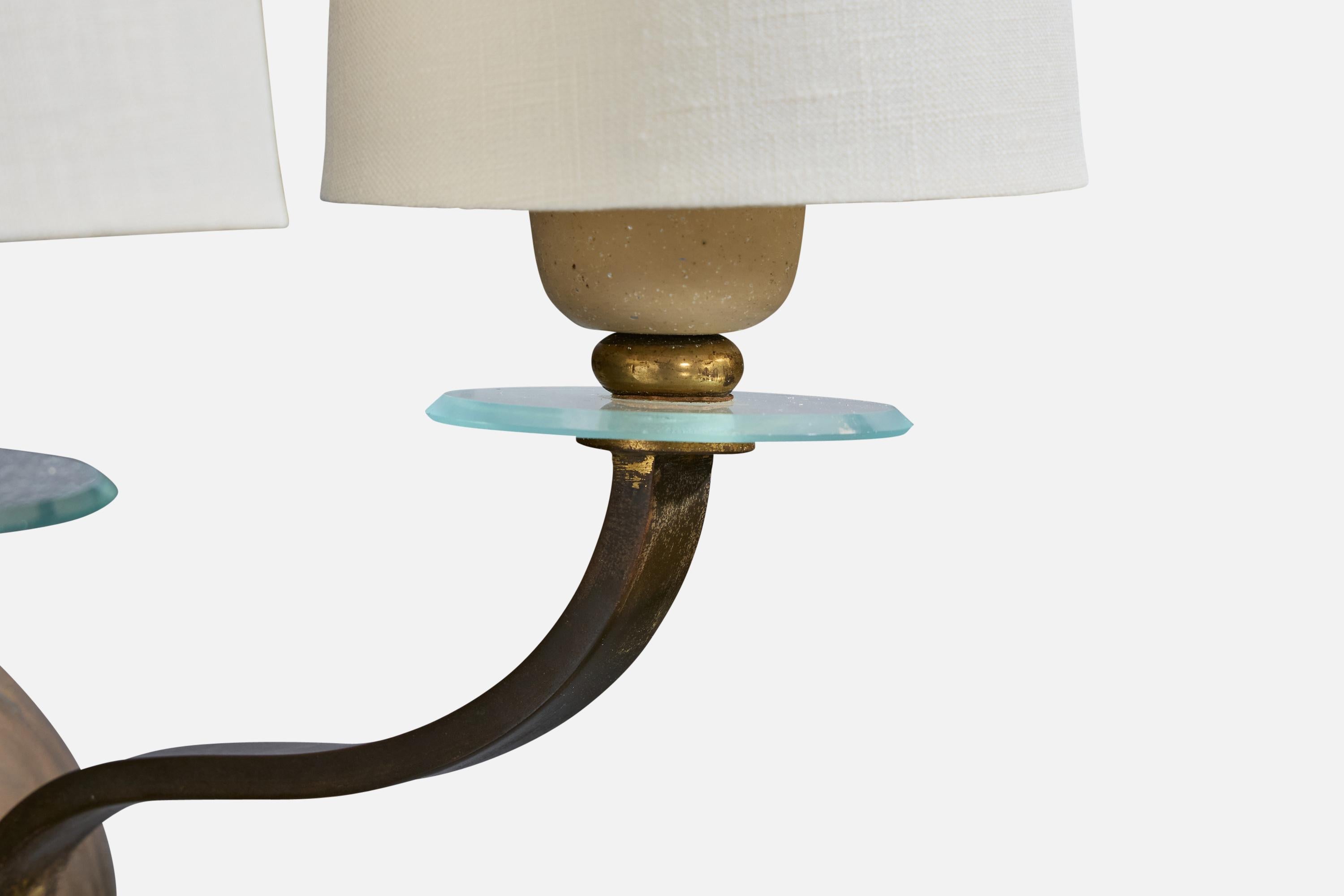 Designer italien, applique murale, laiton, verre, métal, tissu, Italie, années 1930 en vente 2